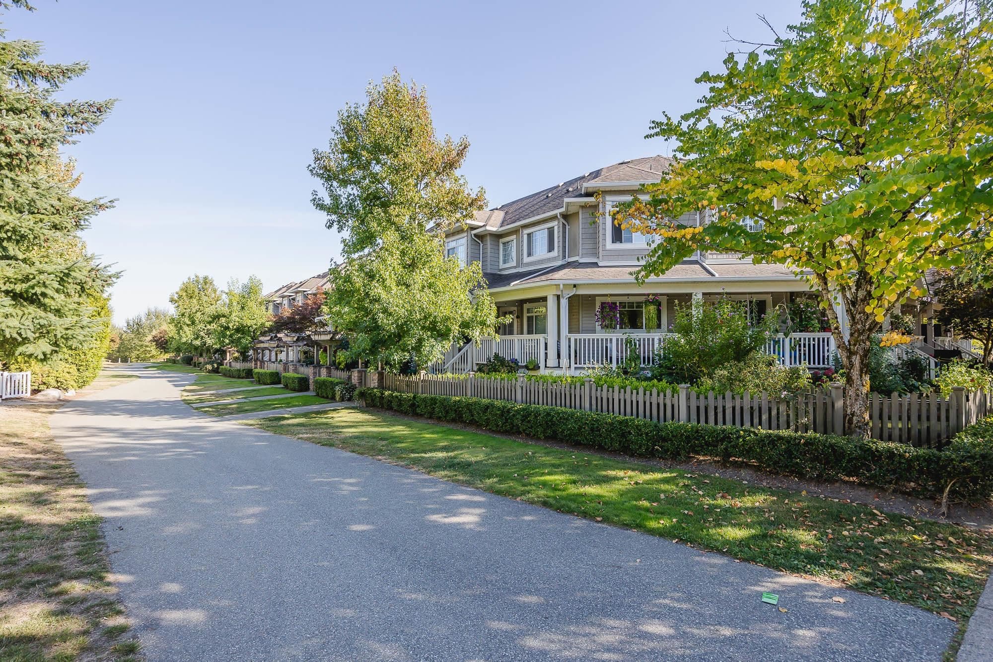 4 - 6852 193 Street, Surrey, V4N 0C8 — photo 3
