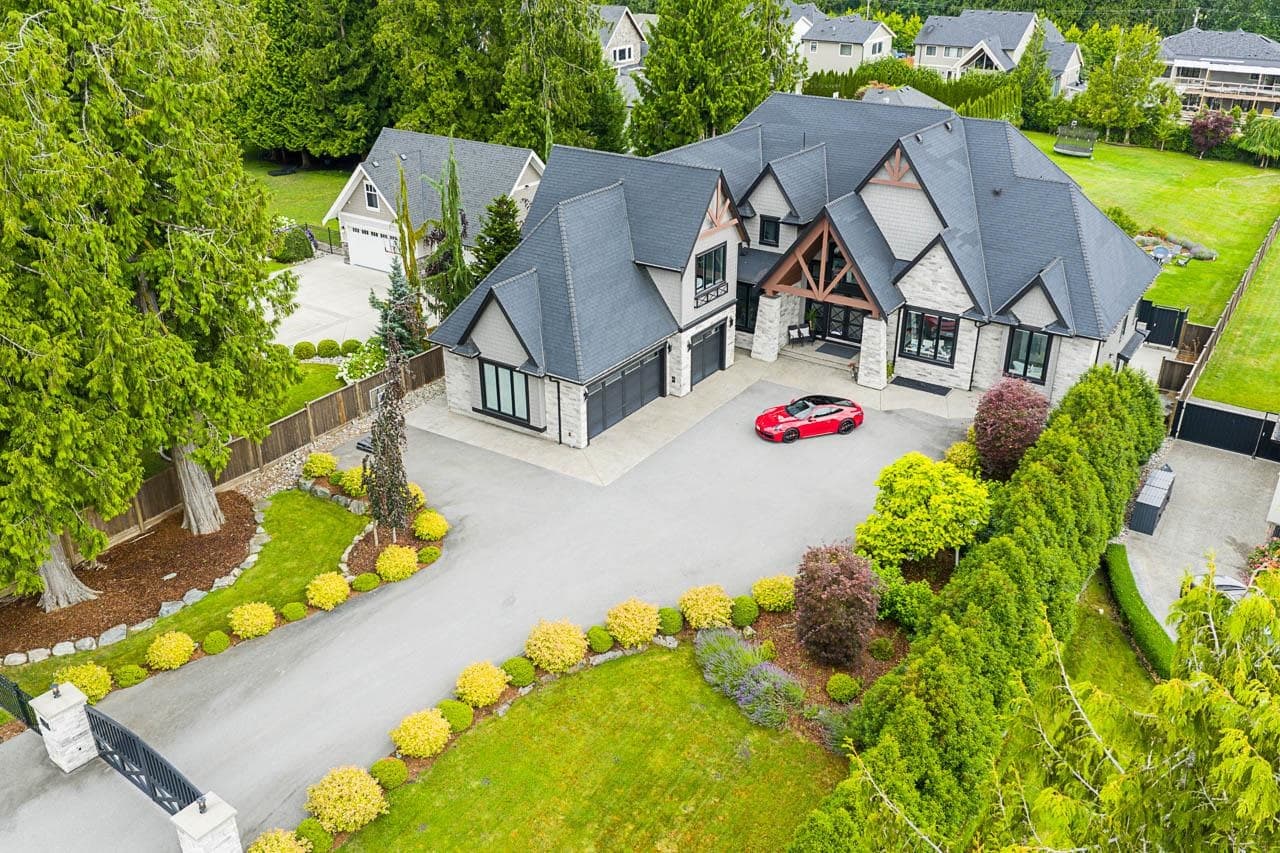 21795 86a Avenue, Langley, V1M 3S7 — photo 1
