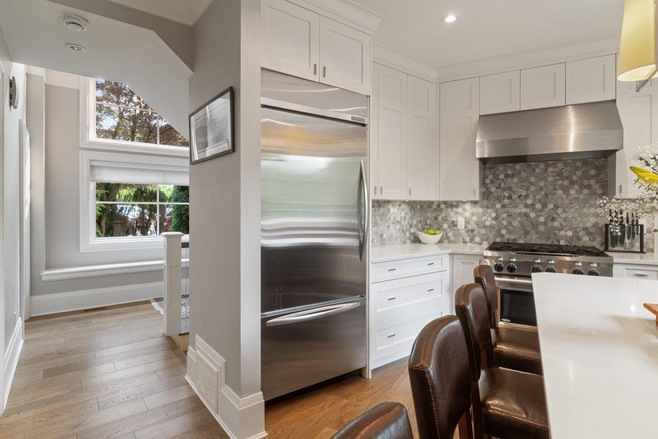 3365 Edgemont Boulevard, North Vancouver, V7R 2P4 — photo 5