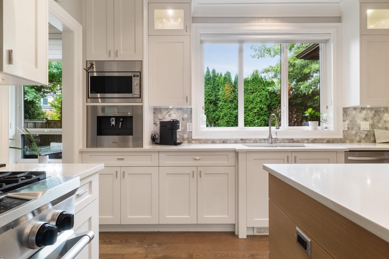 3365 Edgemont Boulevard, North Vancouver, V7R 2P4 — photo 4