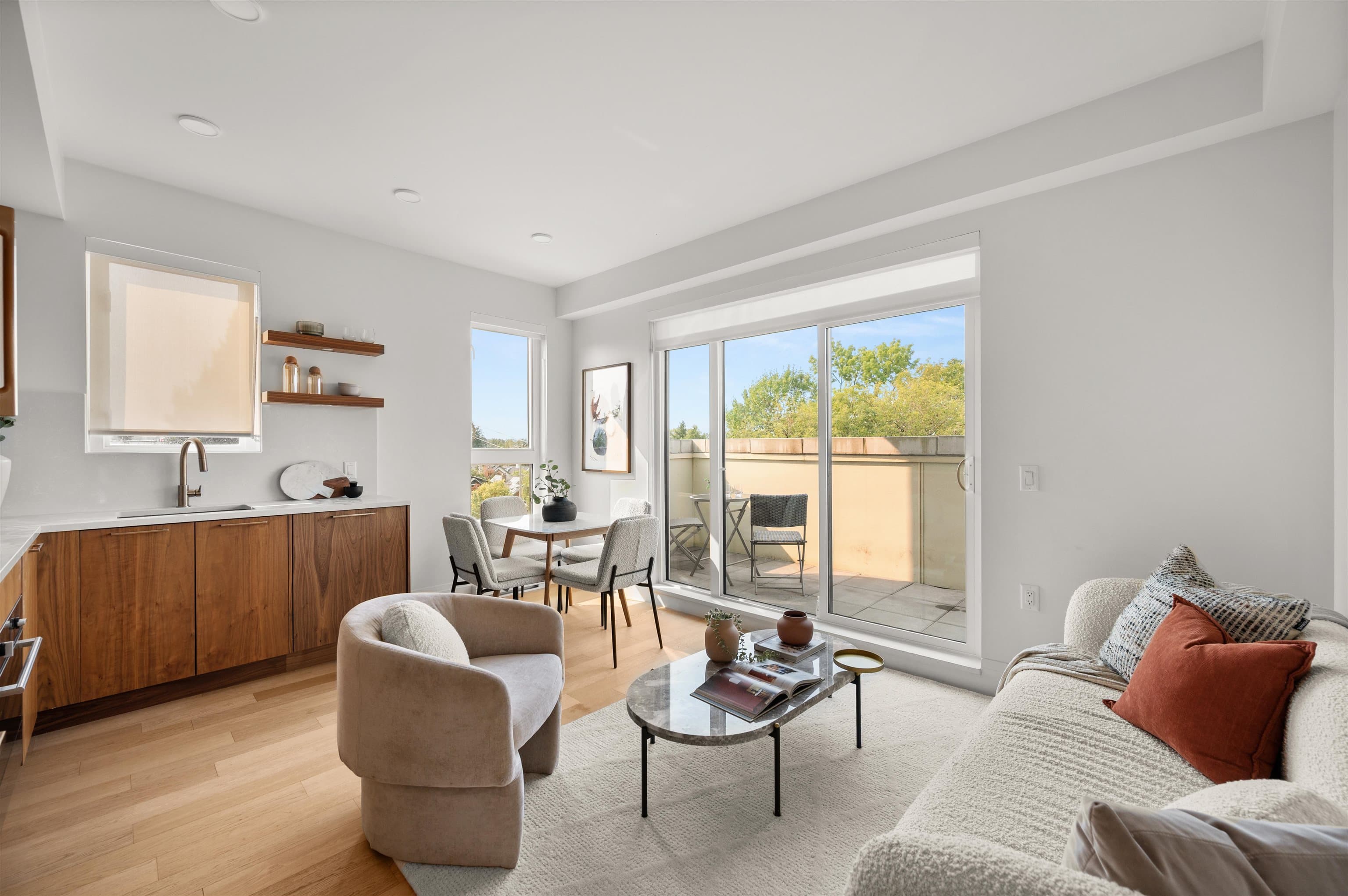 406 - 2550 Garden Drive, Vancouver, V5N 4X6 — photo 3