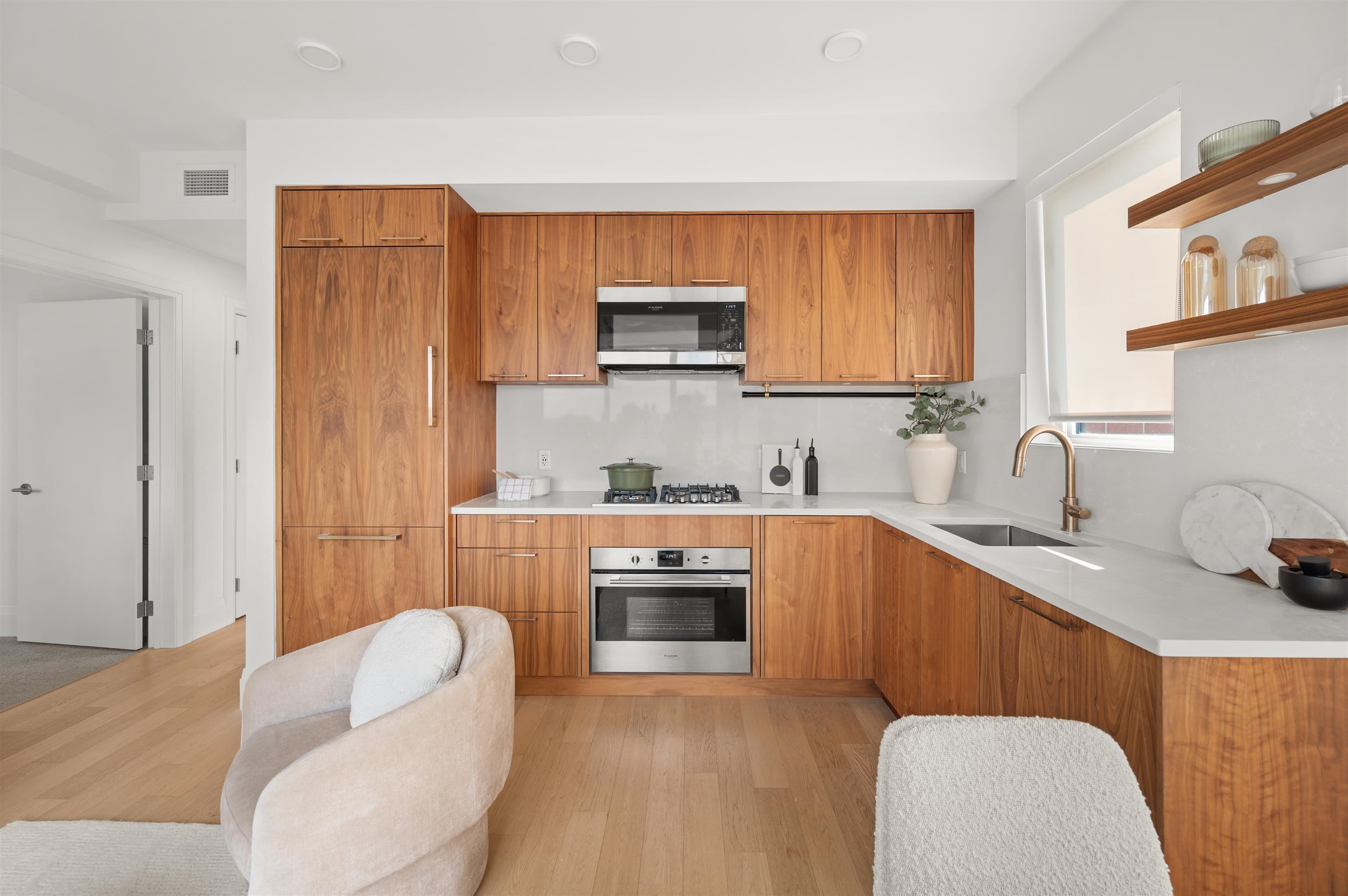 406 - 2550 Garden Drive, Vancouver, V5N 4X6 — photo 5