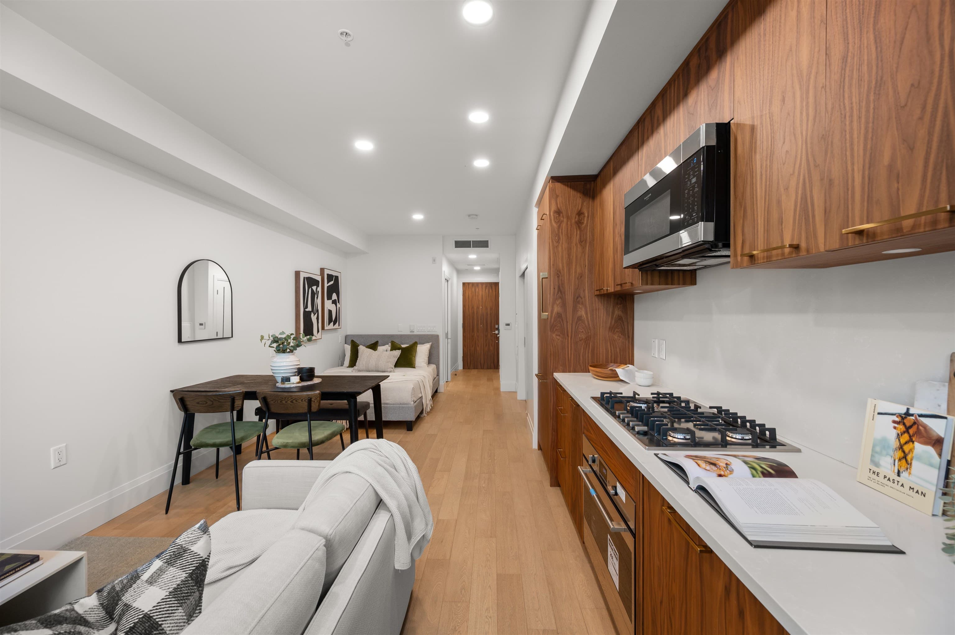 111 - 2550 Garden Drive, Vancouver, V5N 4X6 — photo 3