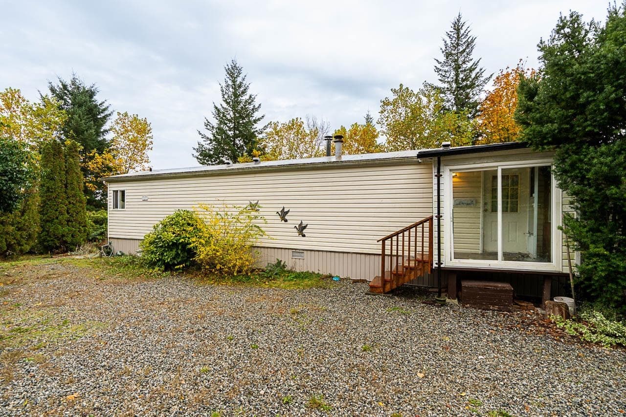 10327 Fernie Road, Mission, V0M 1G0 — photo 2