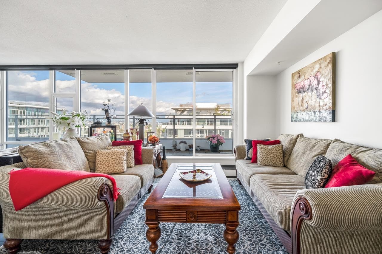 1803 - 8800 Hazelbridge Way, Richmond, V6X 0S3 — photo 3