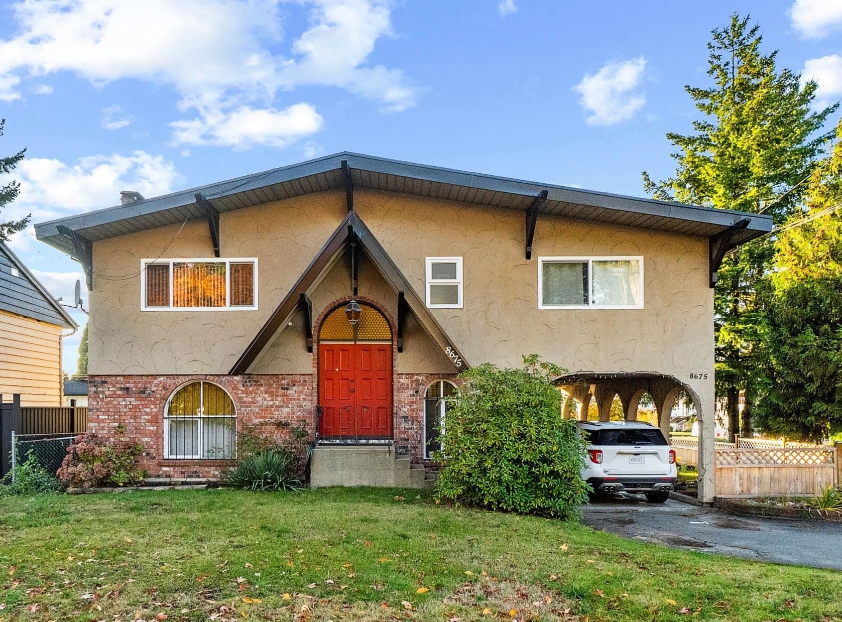 8675 116 Street, Delta