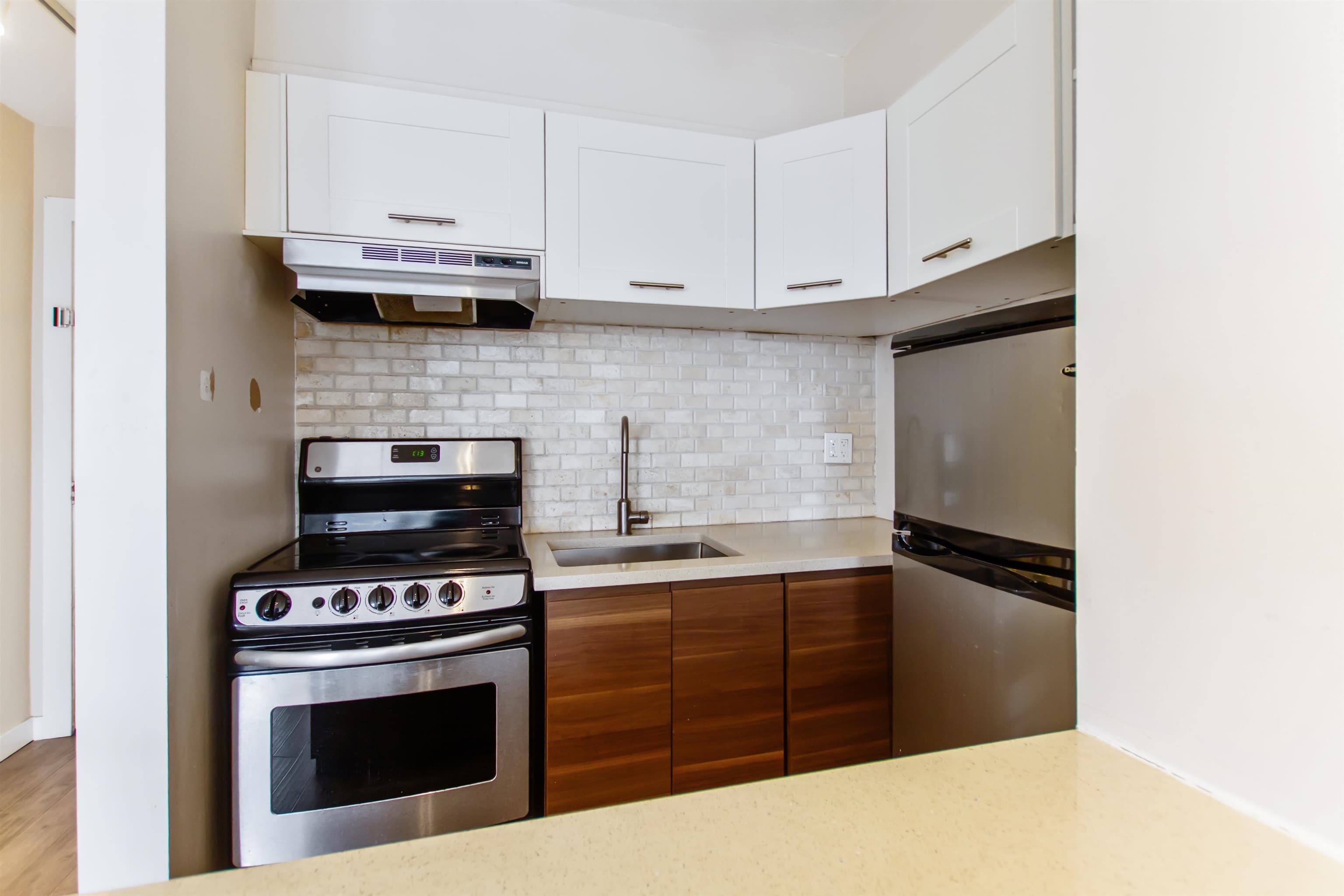 308 - 1250 Burnaby Street, Vancouver, V6E 1P6 — photo 3