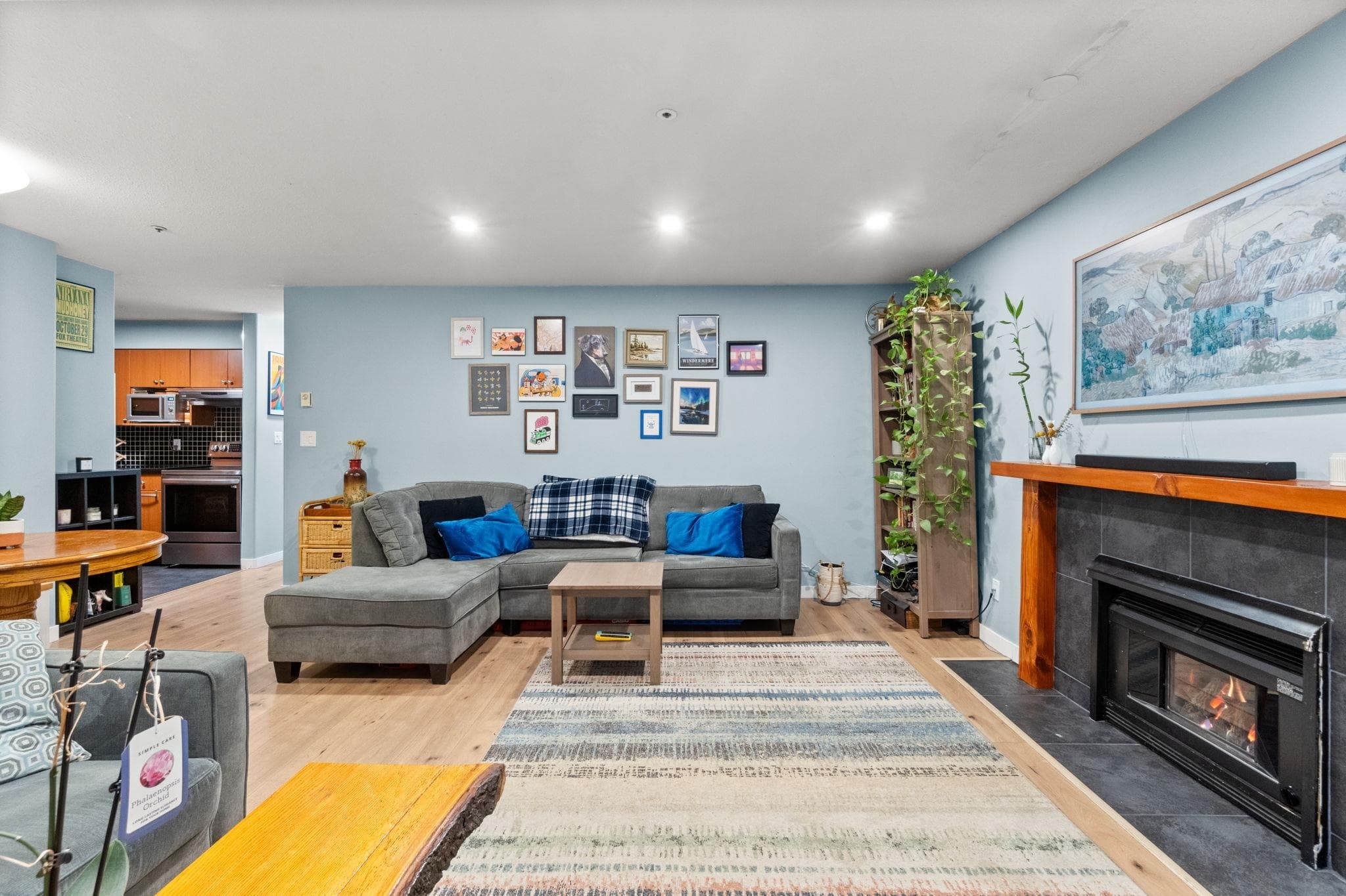 102 - 1689 E 4th Avenue, Vancouver