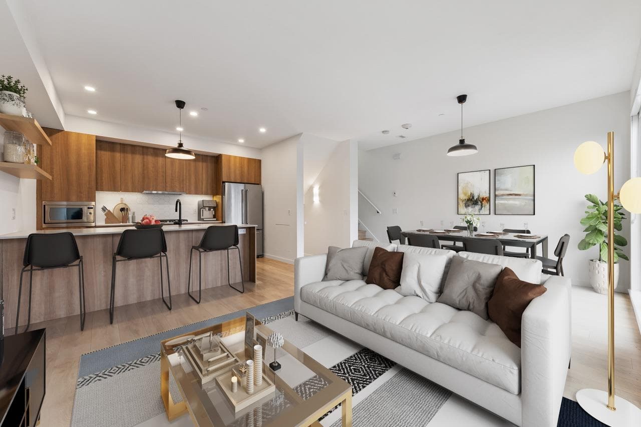 2 - 533 E 3rd Street, North Vancouver