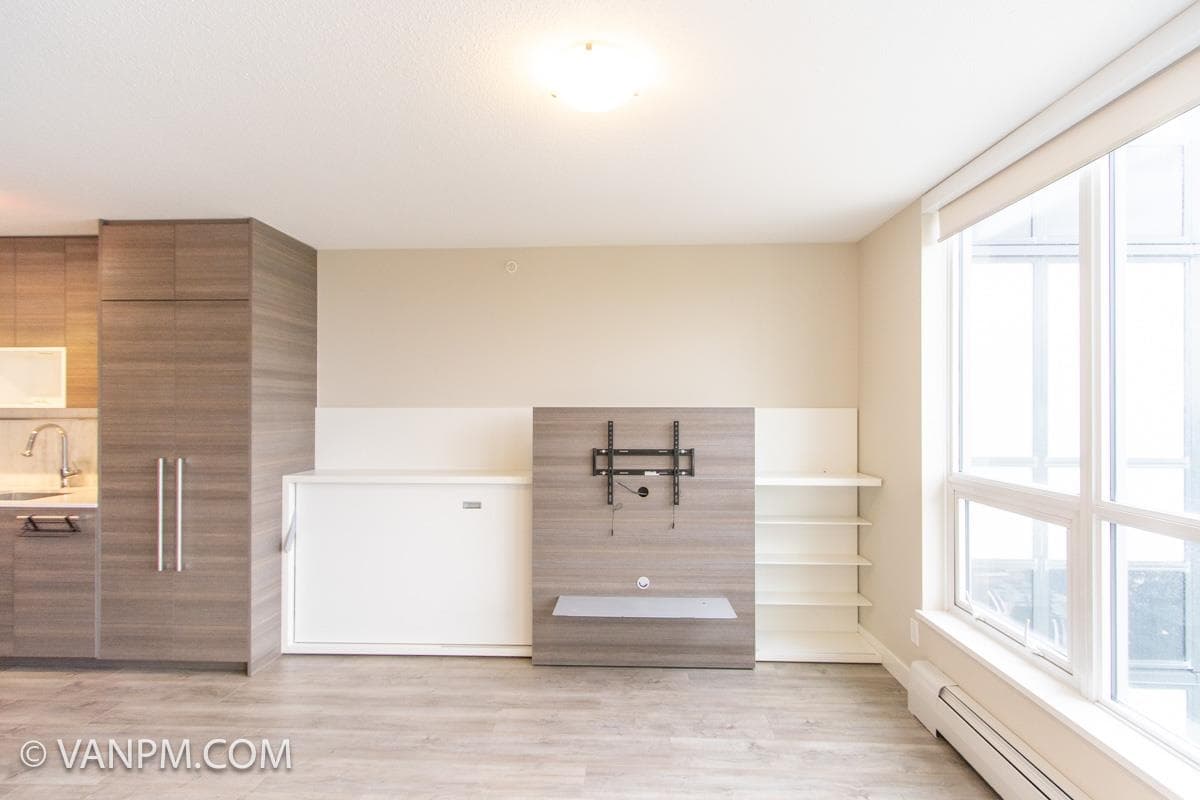 1903 - 13398 104 Avenue, Surrey, V3T 1V6 — photo 3