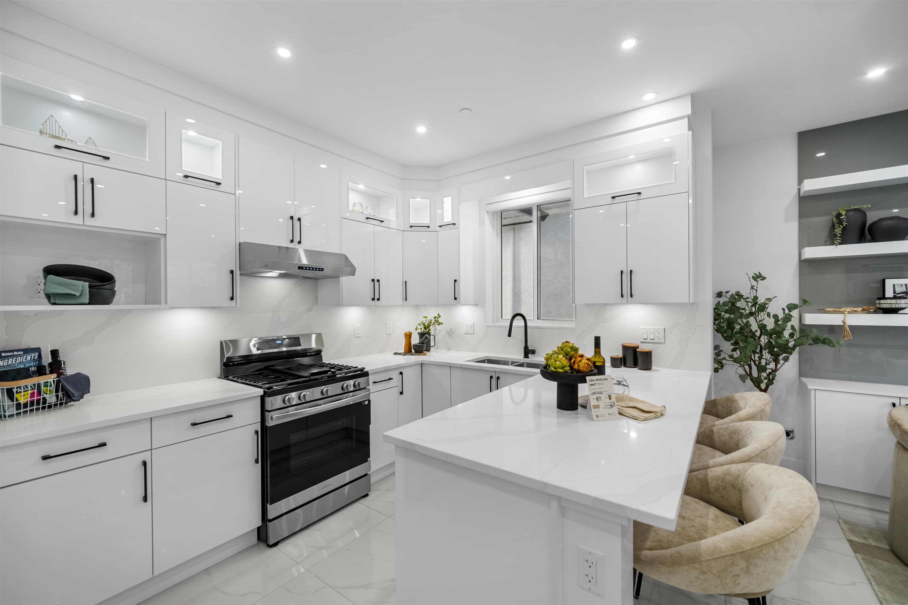 2076 E 50th Avenue, Vancouver, V5P 1V3 — photo 3