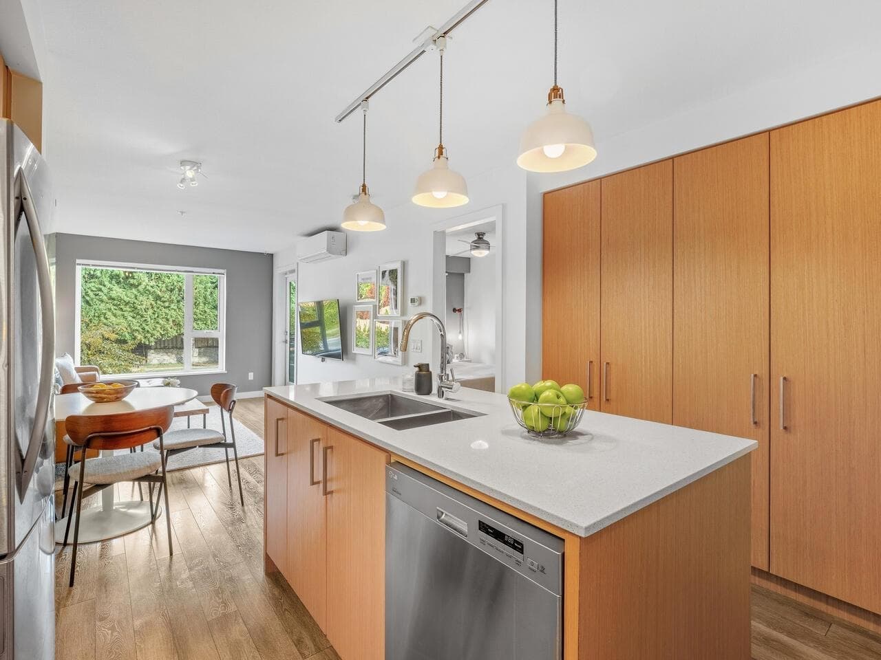 208 - 221 E 3rd Street, North Vancouver, V7L 0C1 — photo 5