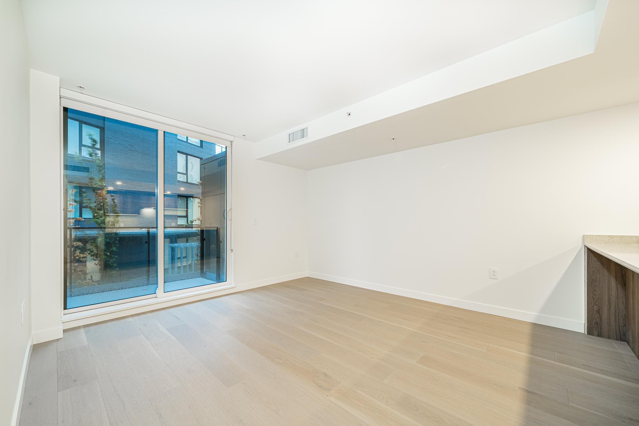 216 - 5212 Cambie Street, Vancouver, V5Z 2Z7 — photo 2