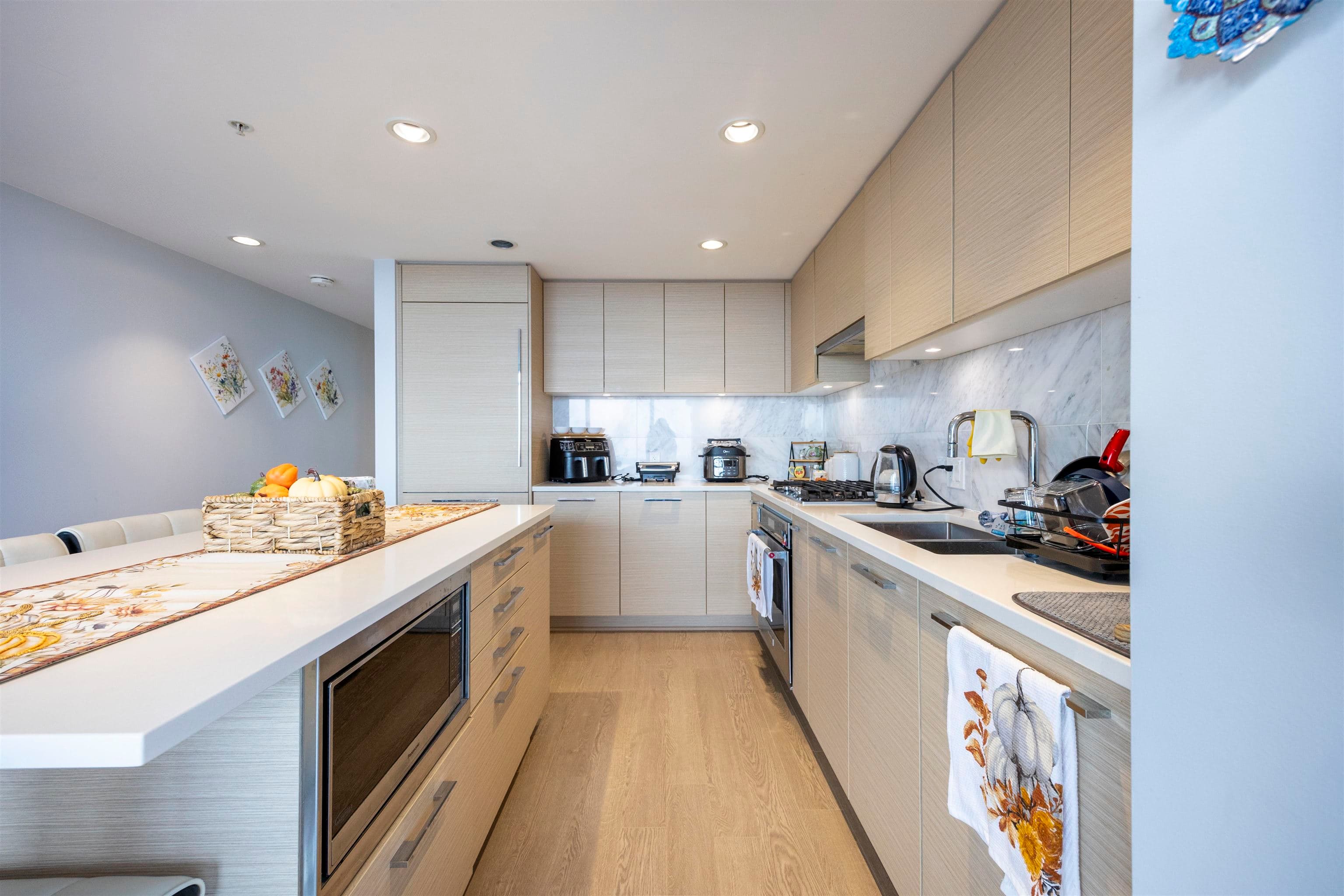 3006 - 6700 Dunblane Avenue, Burnaby, V5H 0J3 — photo 3