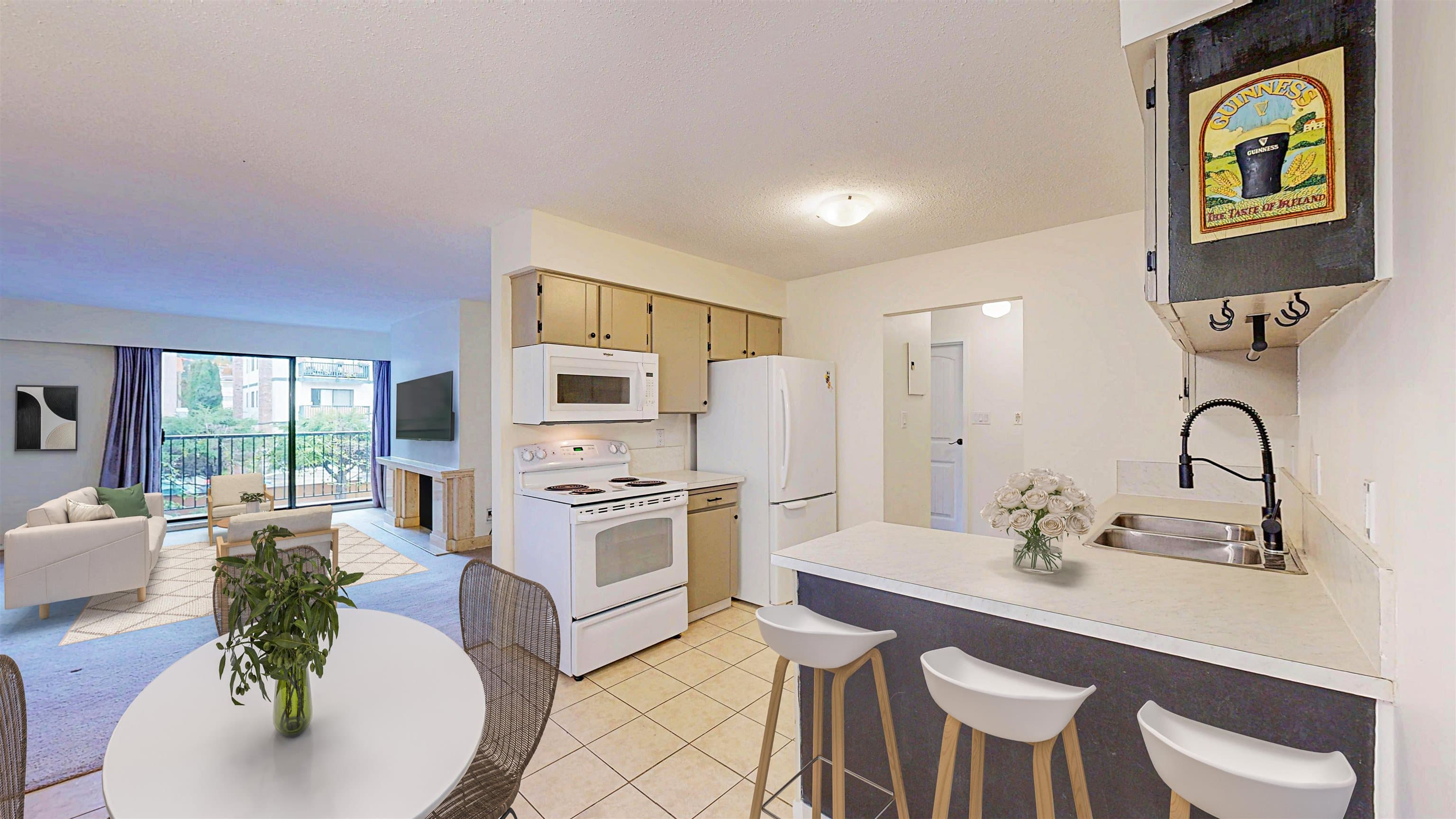 206 - 138 W 18th Street, North Vancouver