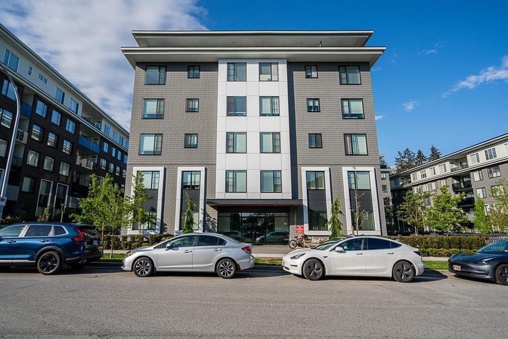 514 - 15825 85 Avenue, Surrey
