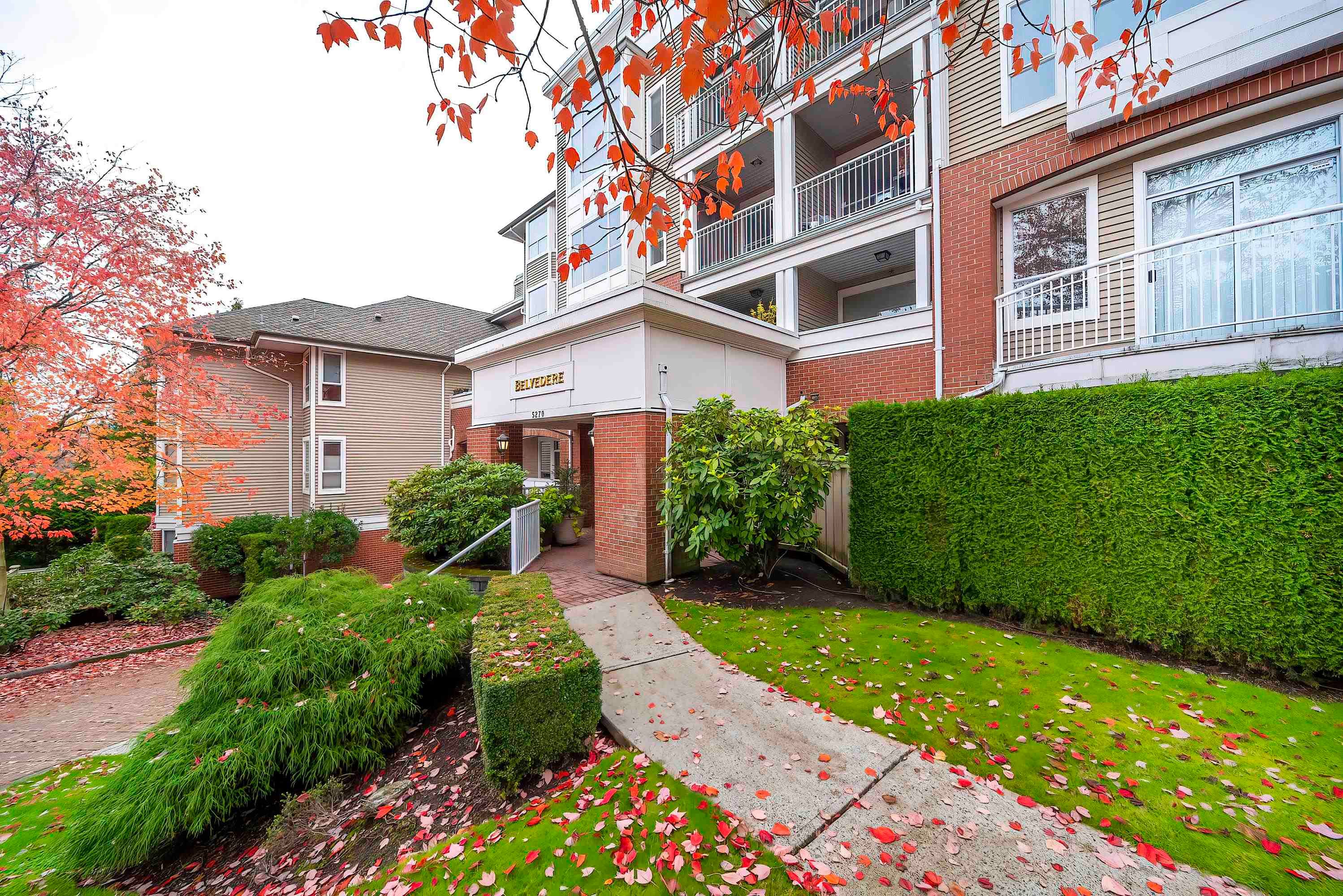 203 - 5270 Oakmount Crescent, Burnaby, V5H 4S1 — photo 2