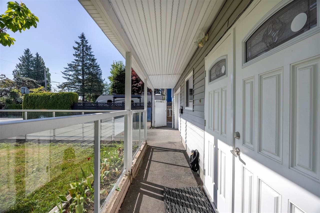 9923 Semiahmoo Road, Surrey, V3T 3M5 — photo 4