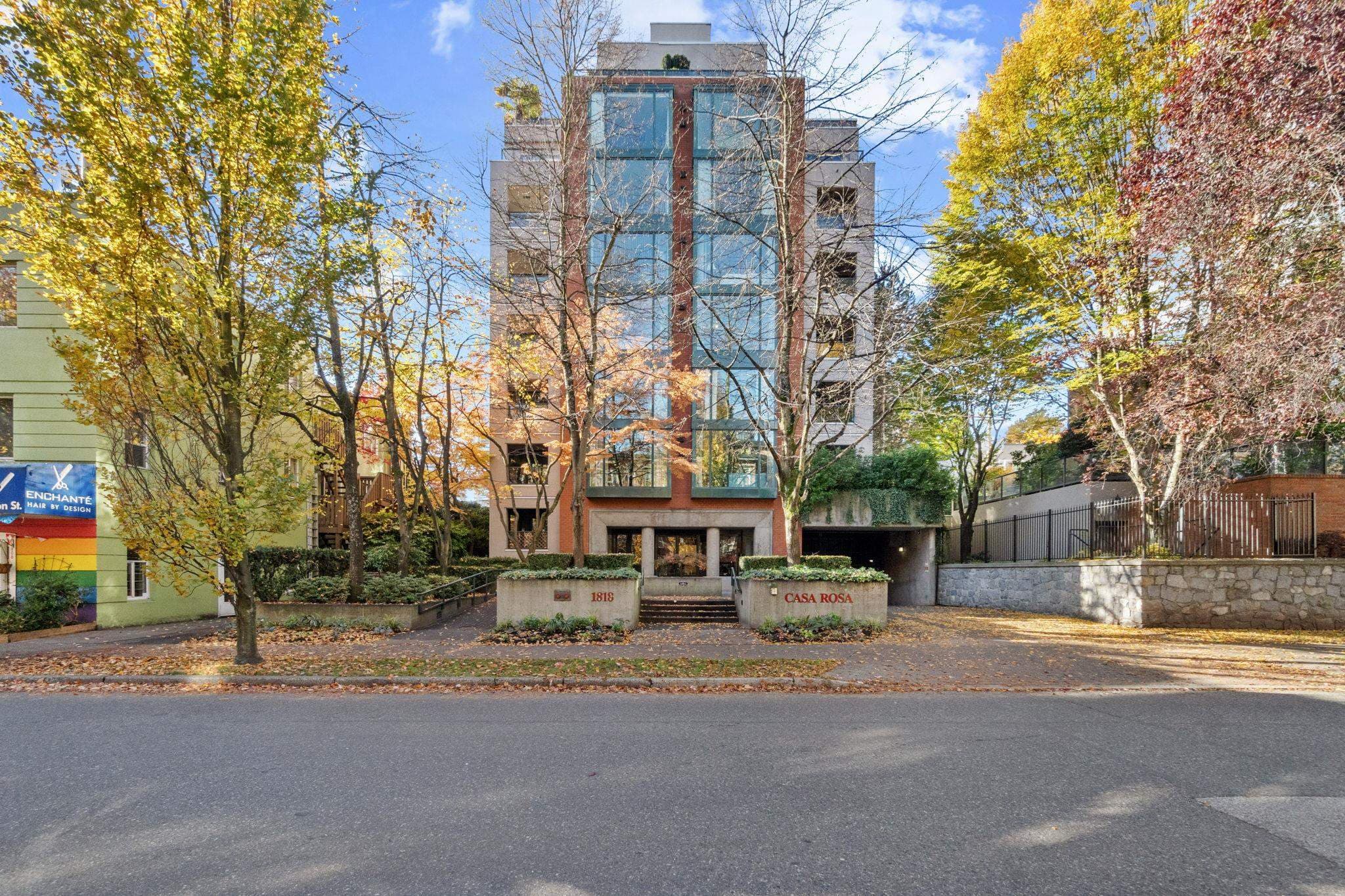 402 - 1818 Robson Street, Vancouver