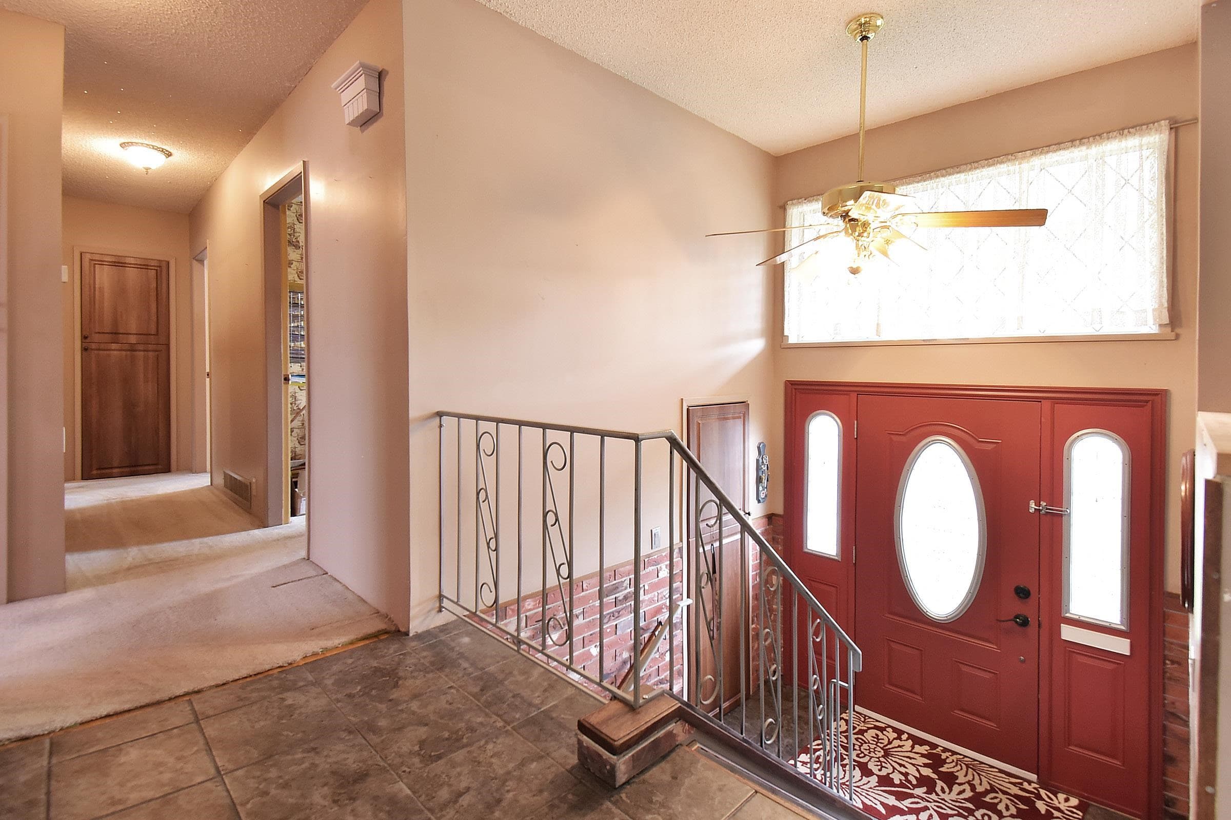 1589 Lancaster Street, White Rock, V4B 3H6 — photo 3