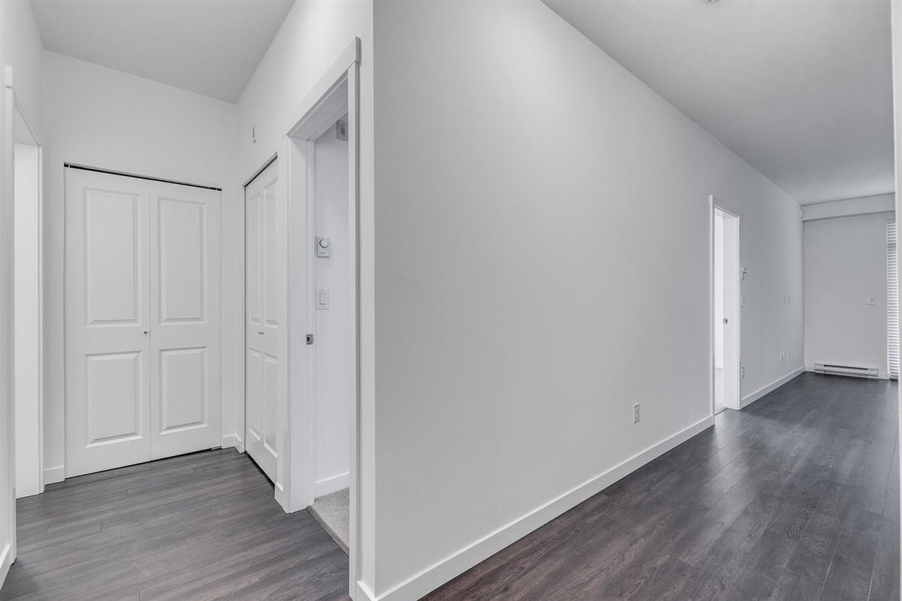 301 - 13628 81a Avenue, Surrey, V3W 3E2 — photo 5