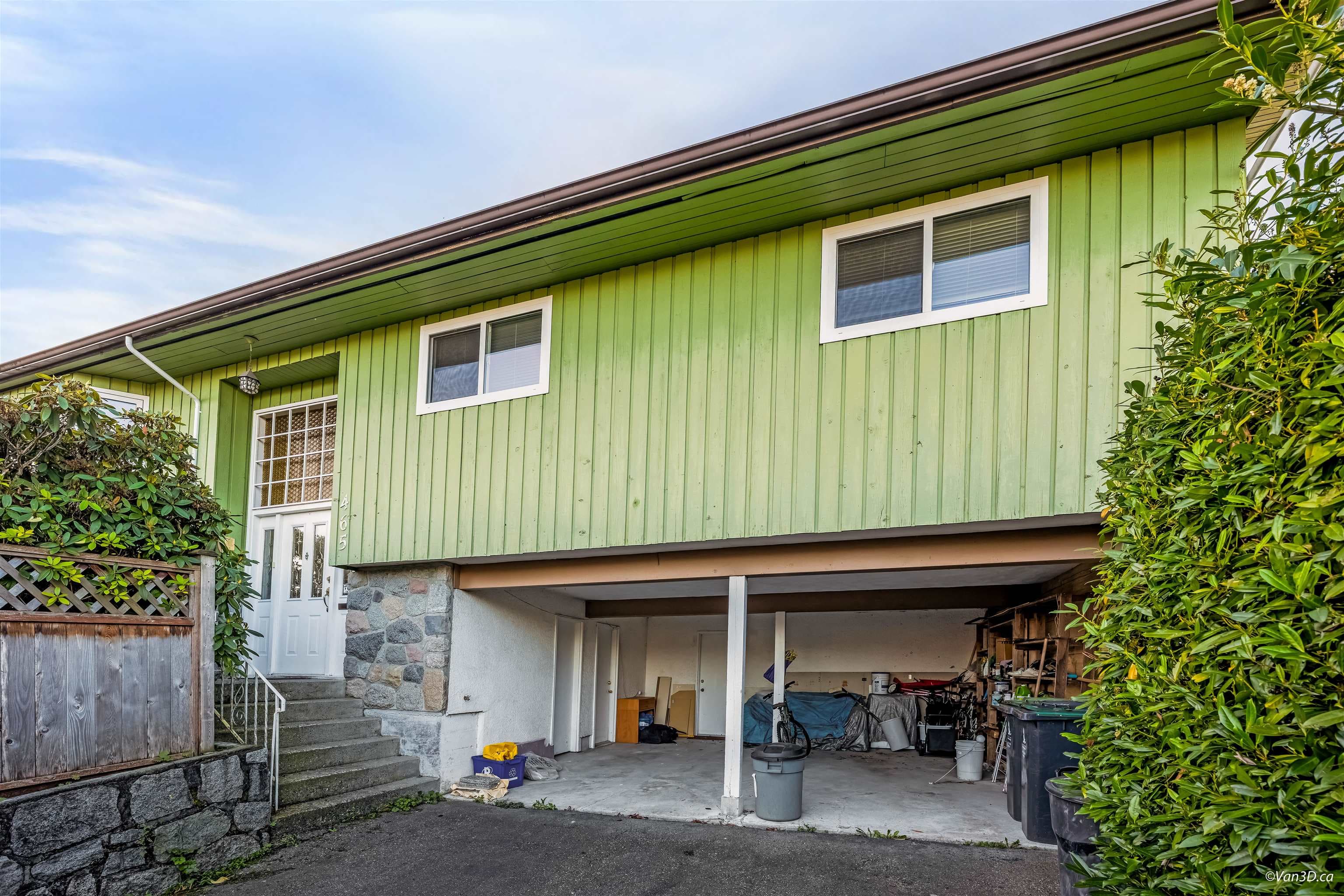 465 Felton Road, North Vancouver, V7G 1L9 — photo 2