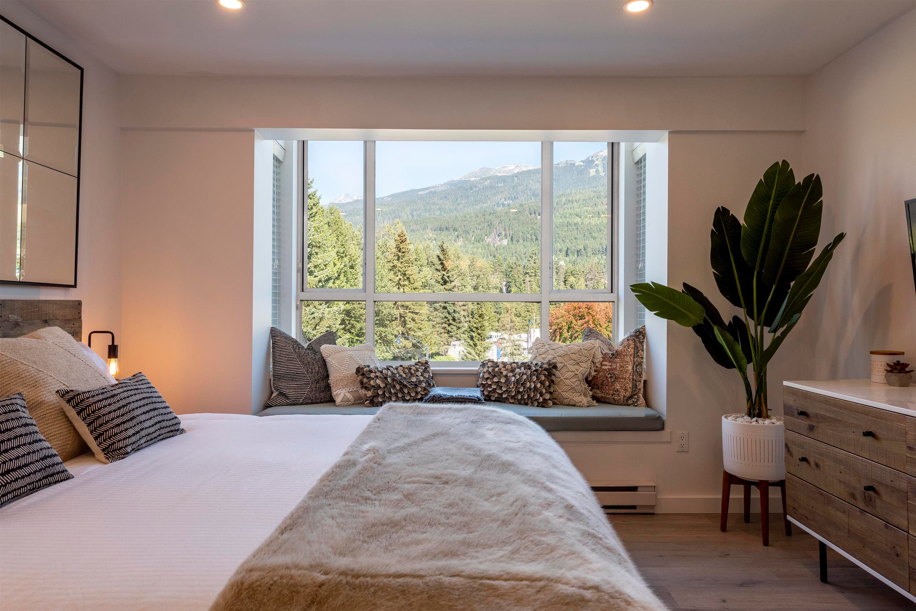 421 - 4314 Main Street, Whistler, V8E 1A8 — photo 3