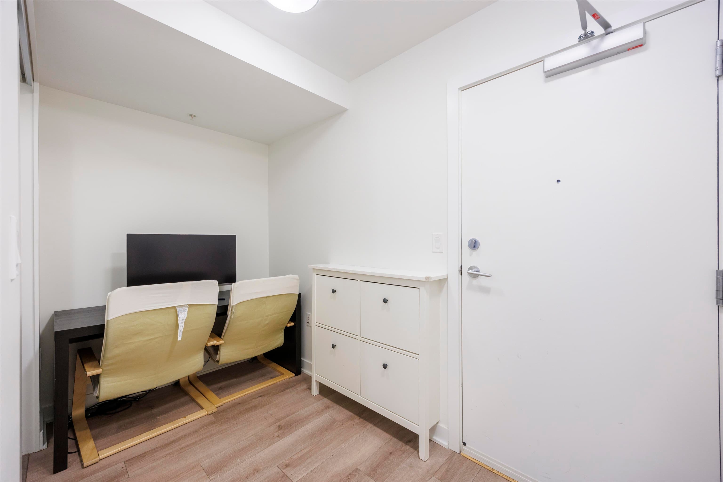 207 - 8940 University Crescent, Burnaby, V5A 4Y8 — photo 5