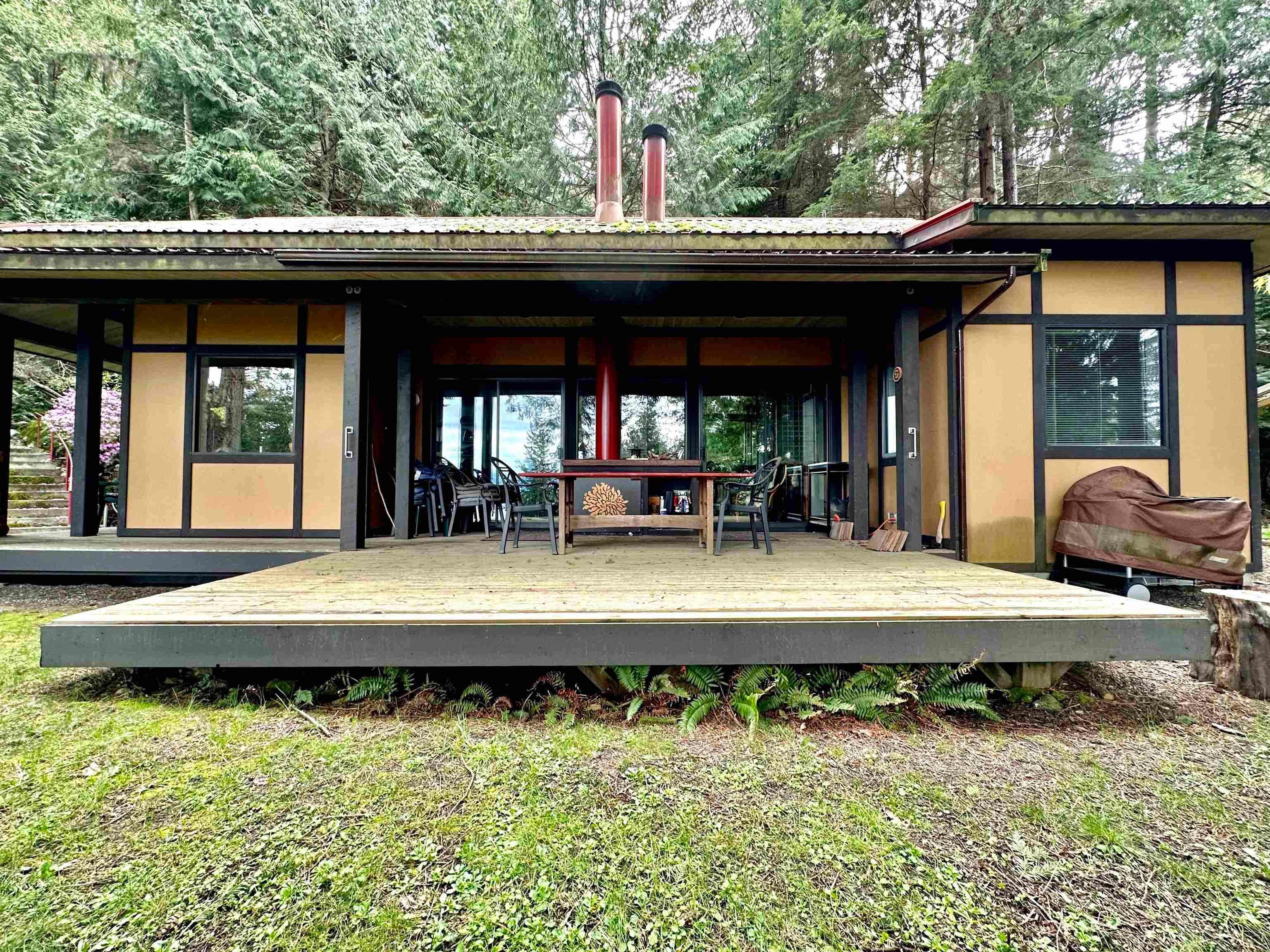 398 East Point Road, Saturna Island, V0N 2Y0 — photo 2