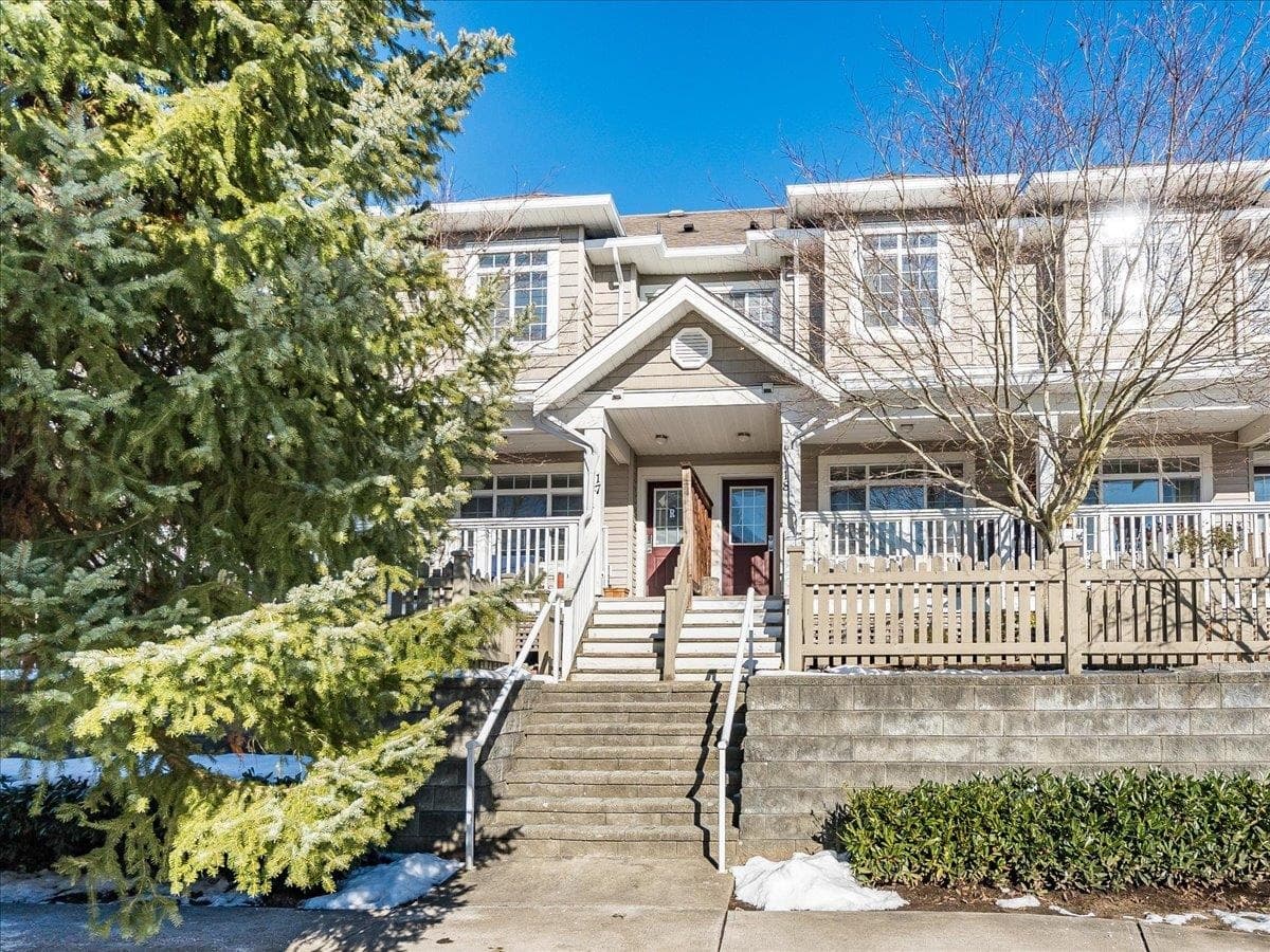 18 - 6852 193 Street, Surrey — sold