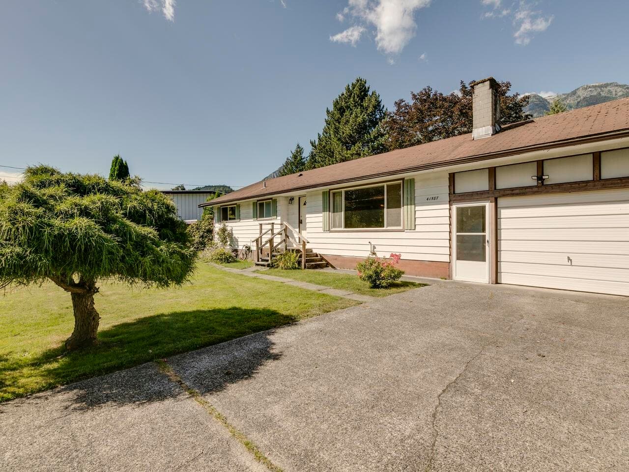 41587 Grant Road, Squamish, V0N 1H0 — photo 5