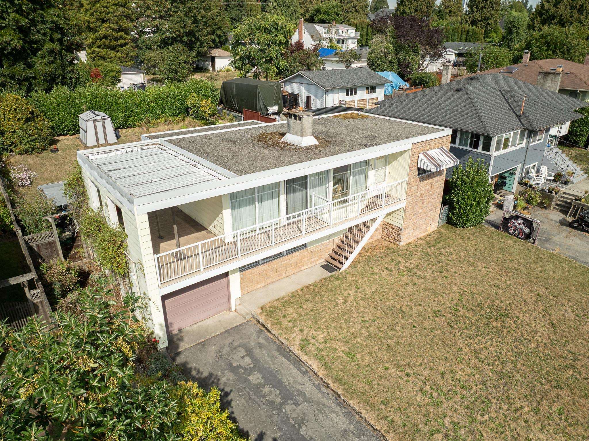 809 Shaw Avenue, Coquitlam, V3K 2S1 — photo 2