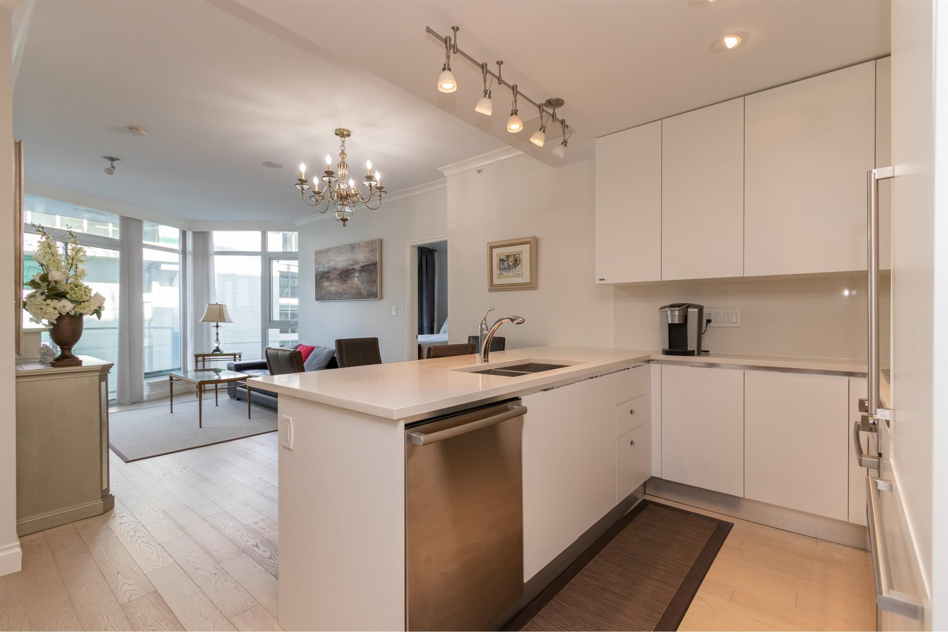 705 - 199 Victory Ship Way, North Vancouver, V7N 0E2 — photo 2
