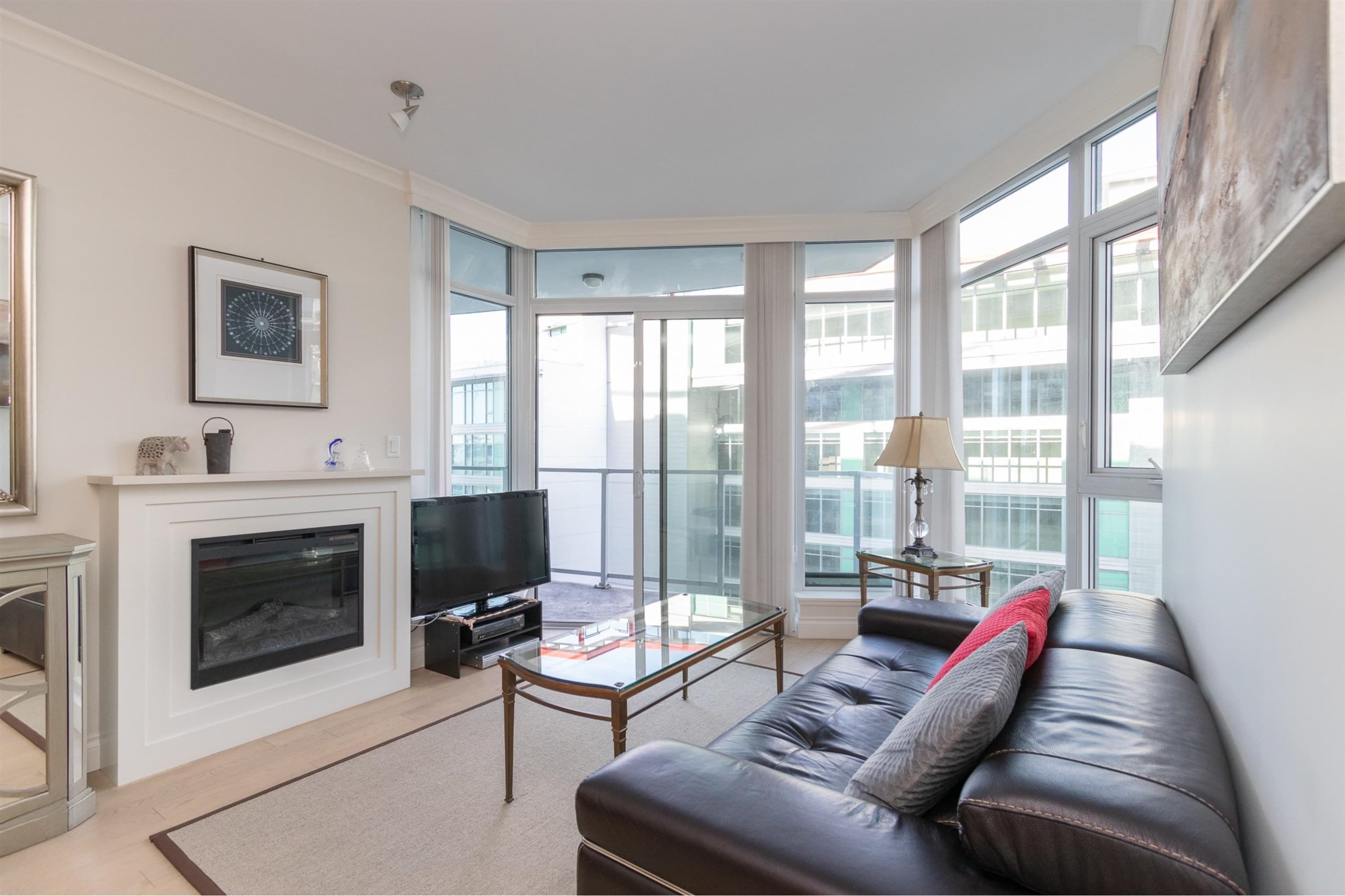 705 - 199 Victory Ship Way, North Vancouver, V7N 0E2 — photo 3