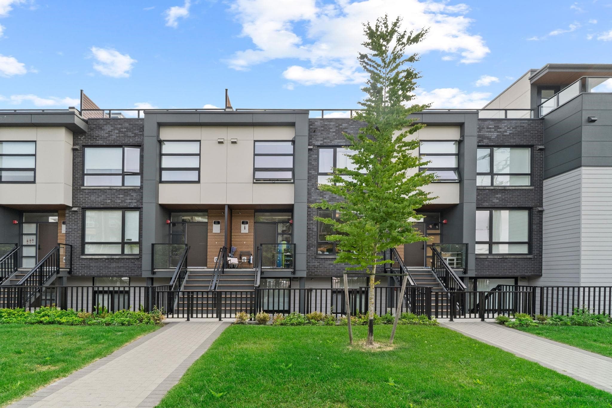 114 - 6085 Irmin Street, Burnaby, V5J 5C5 — photo 2