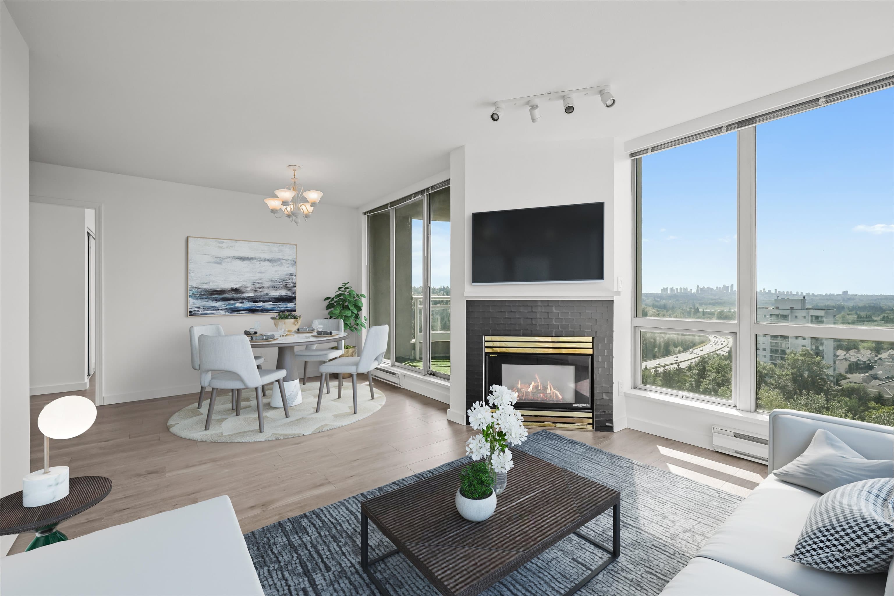 2305 - 9603 Manchester Drive, Burnaby, V3N 4Y7 — photo 4