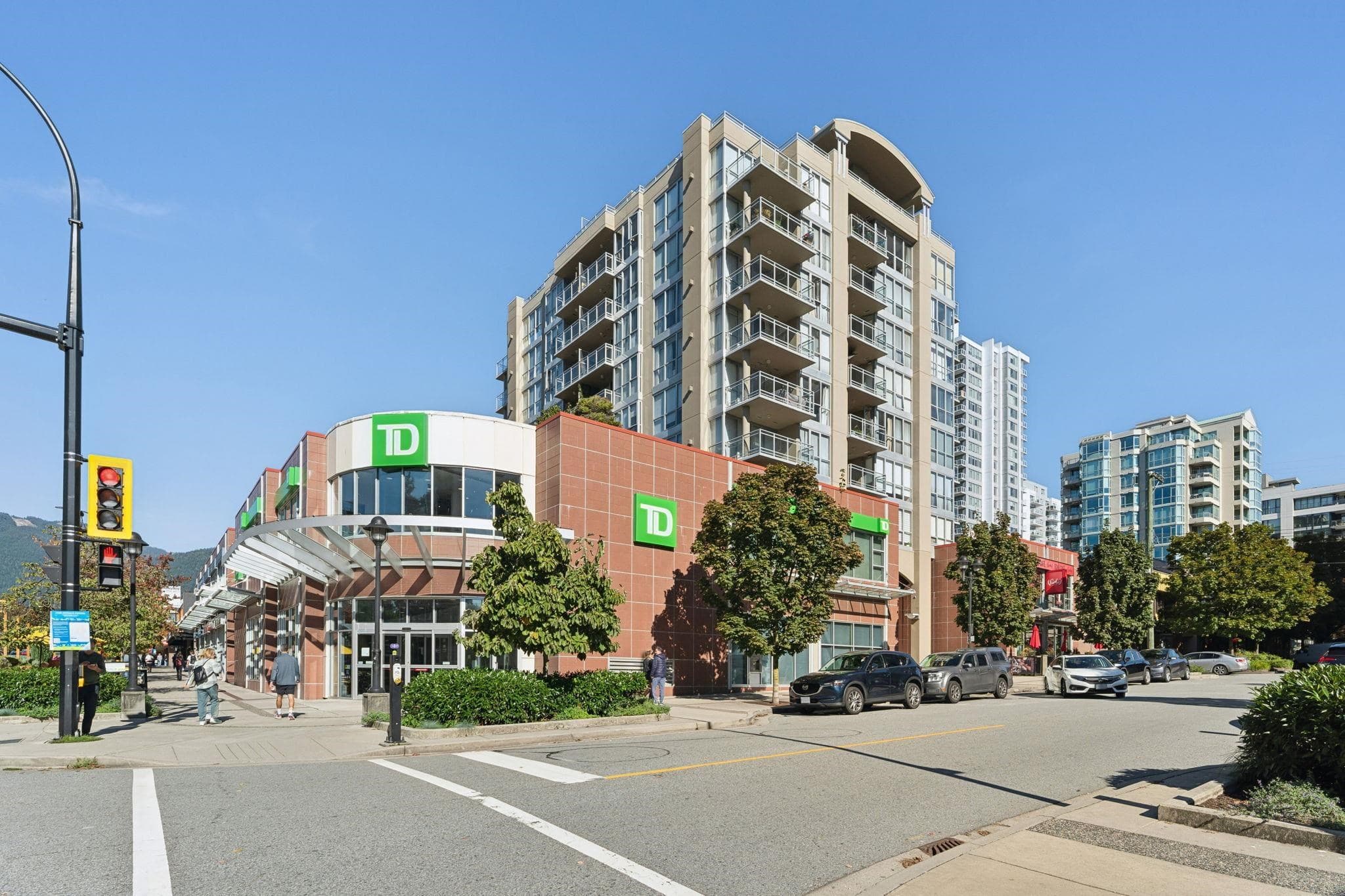 601 - 108 E 14th Street, North Vancouver, V7L 2N3 — photo 3