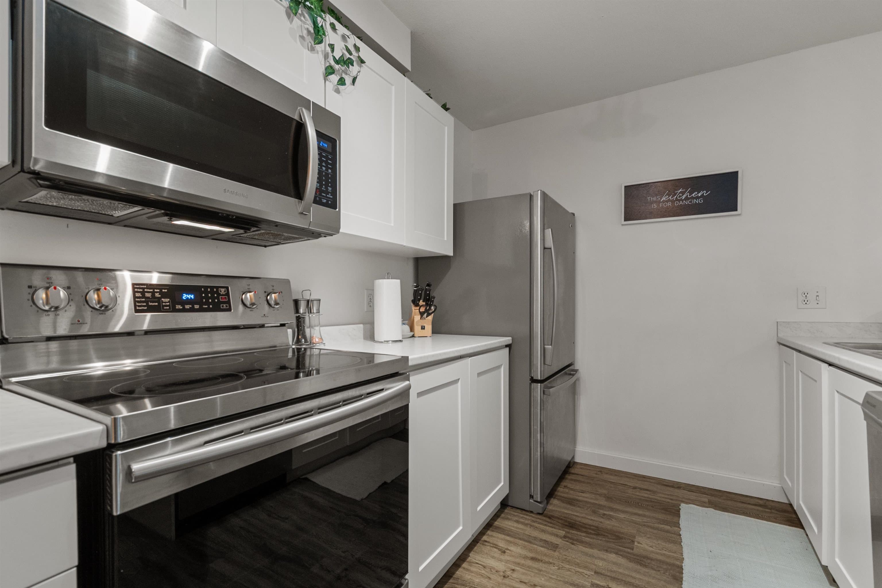 120 - 7694 Evans Road, Chilliwack, V2R 3W3 — photo 3