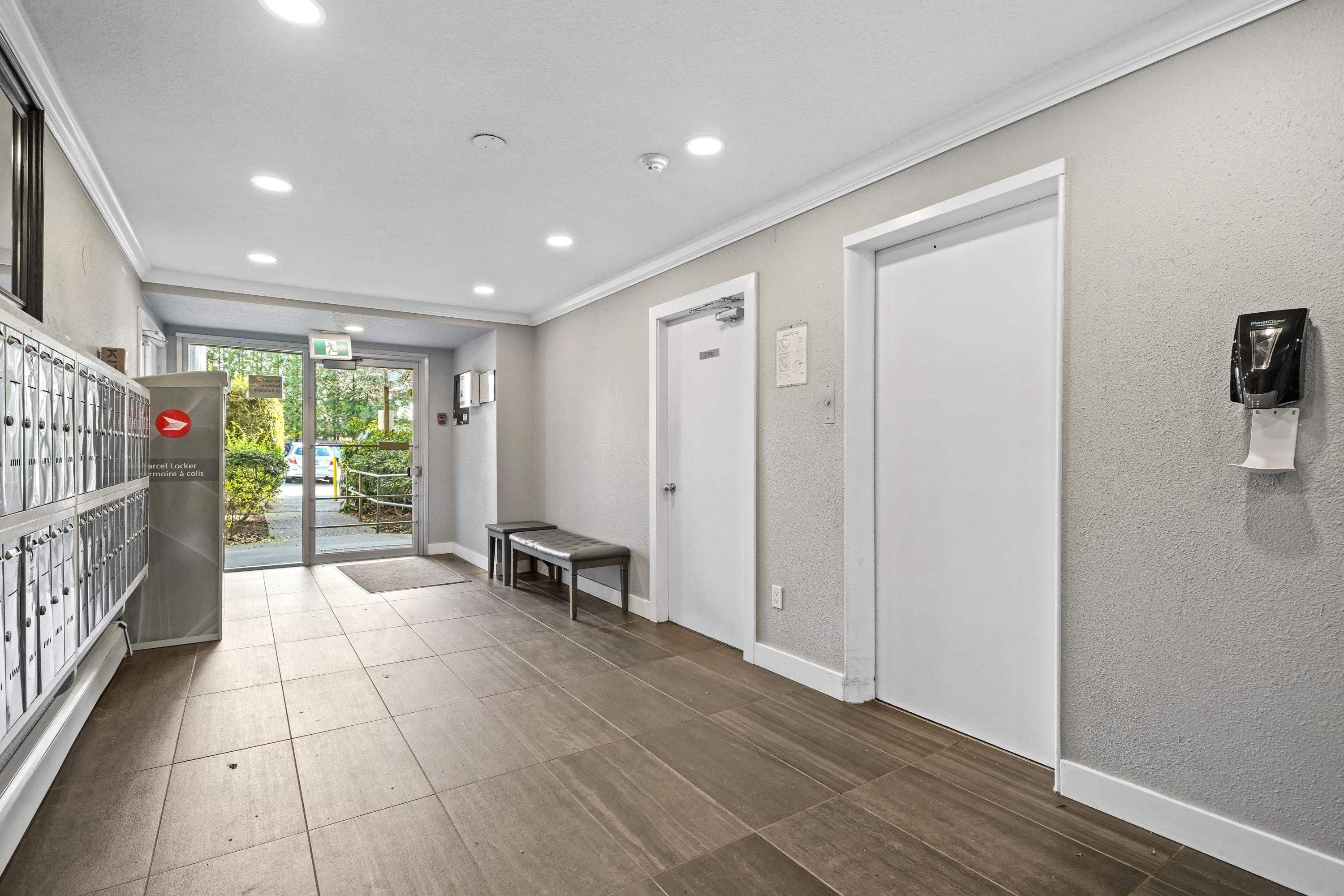 148 - 200 Westhill Place, Port Moody, V3H 1V2 — photo 3