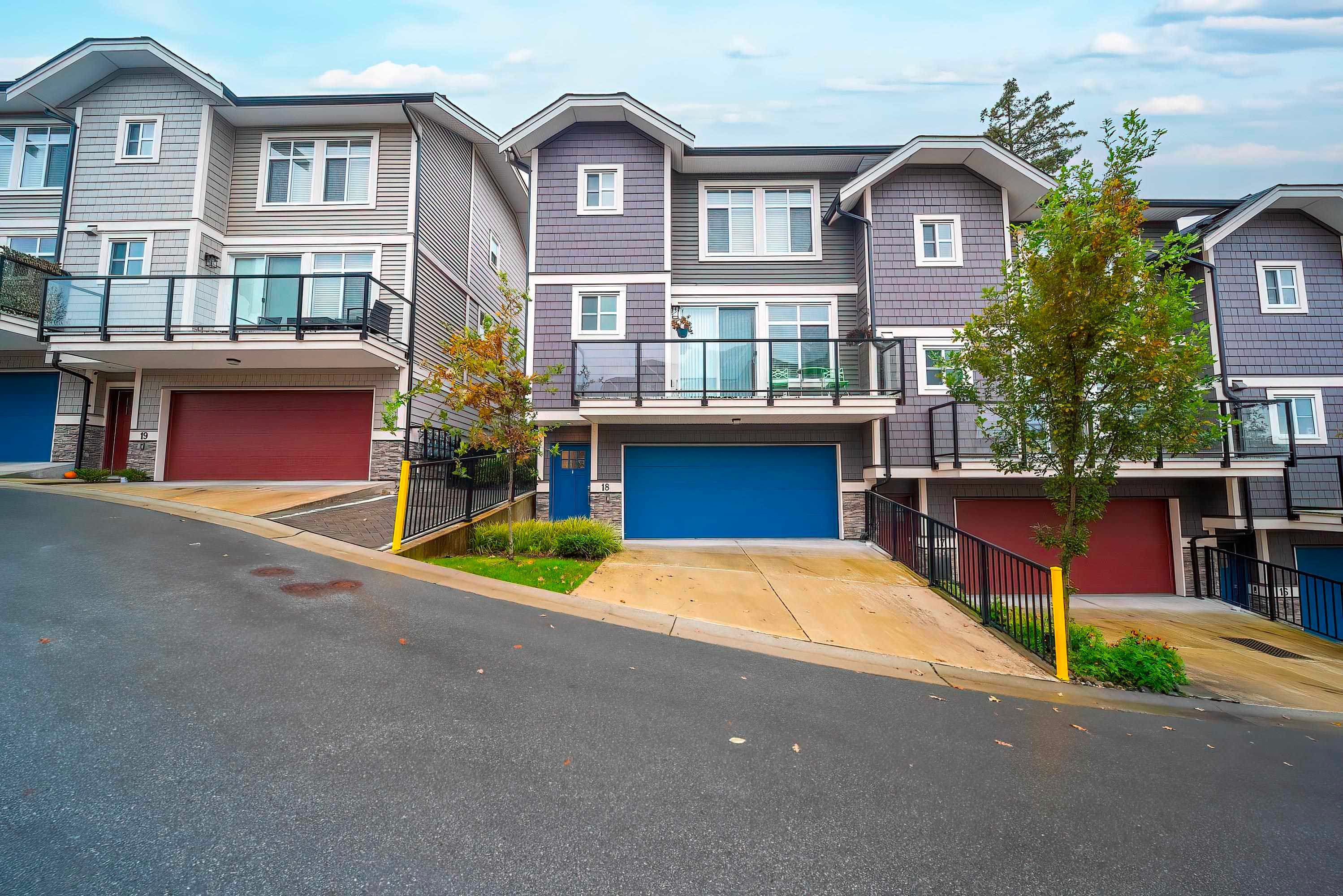 18 - 10488 124 Street, Surrey, V3V 0E9 — photo 2