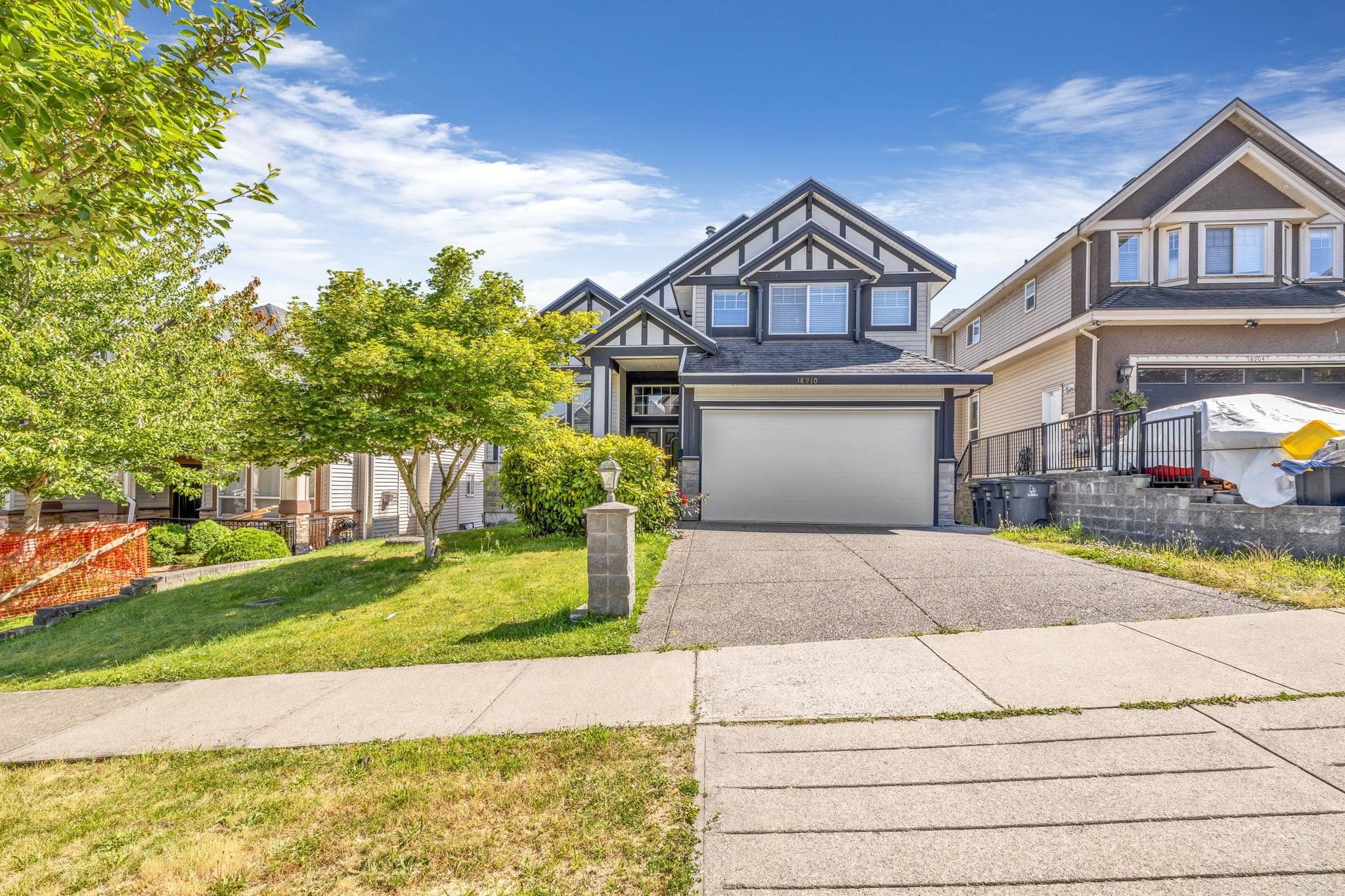 18910 55 Avenue, Surrey