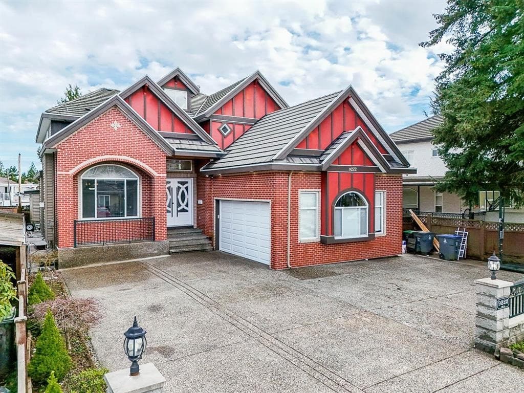 9222 125 Street, Surrey