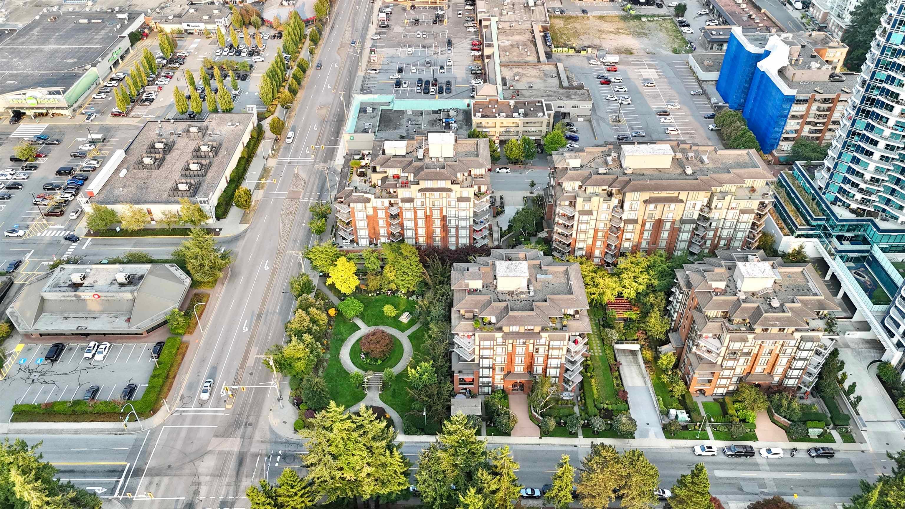 603 - 1550 Martin Street, White Rock, V4B 5M3 — photo 3