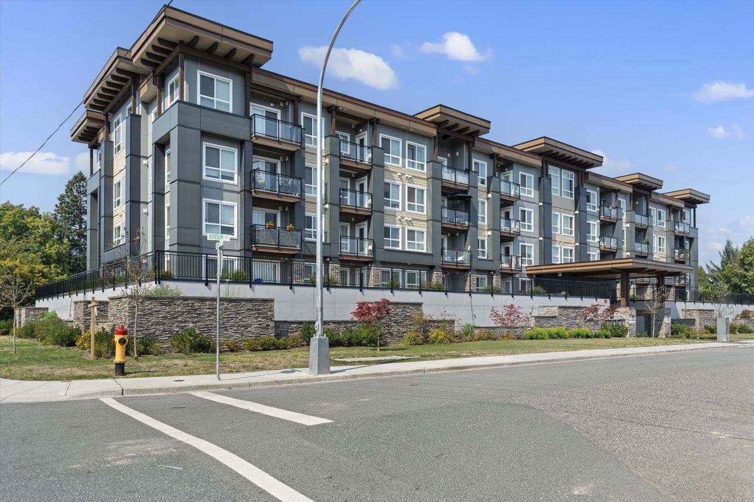 308 - 9450 Robson Street, Chilliwack, V2P 0L7 — photo 1