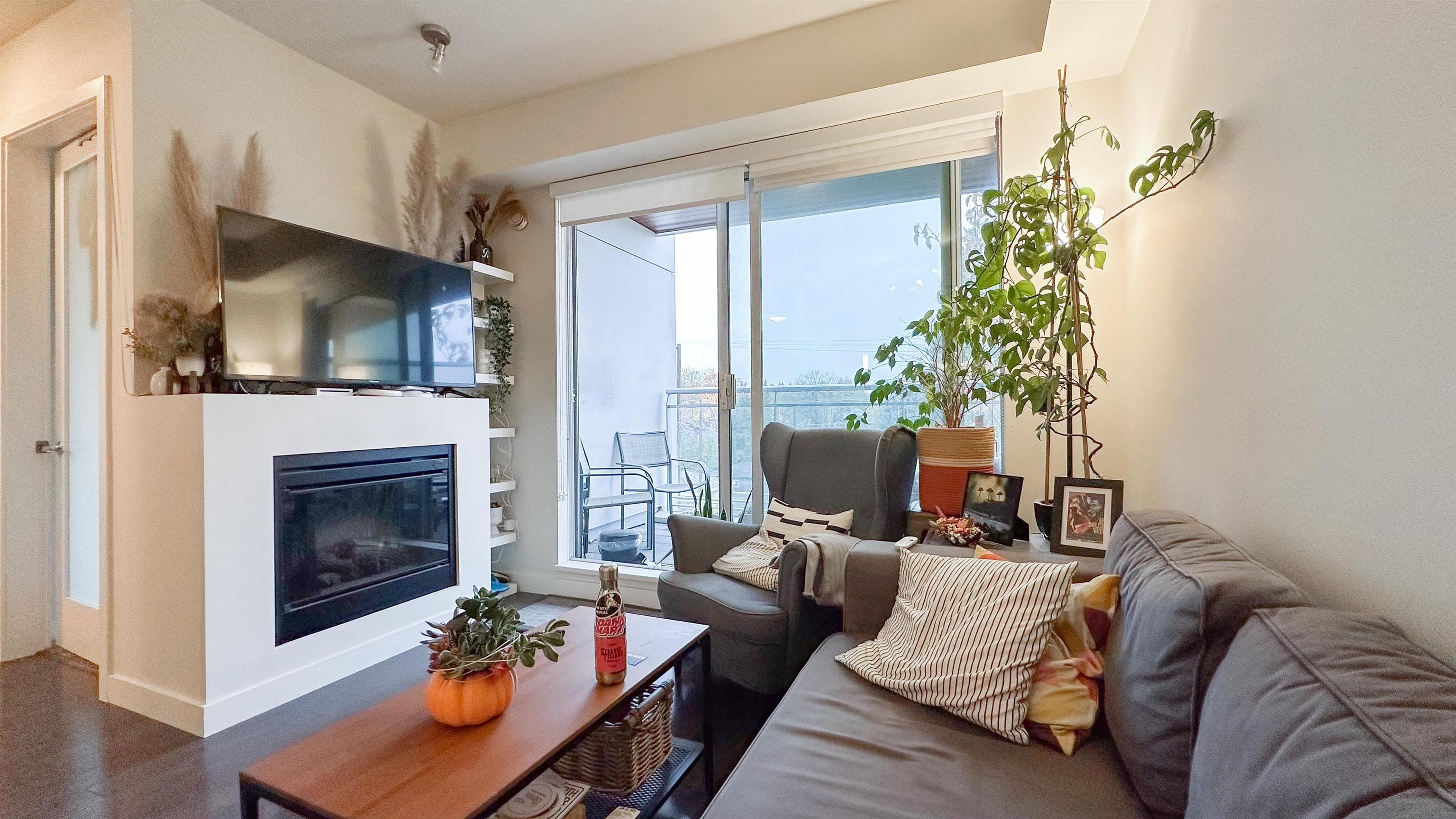 301 - 3333 Main Street, Vancouver, V7V 3M8 — photo 5
