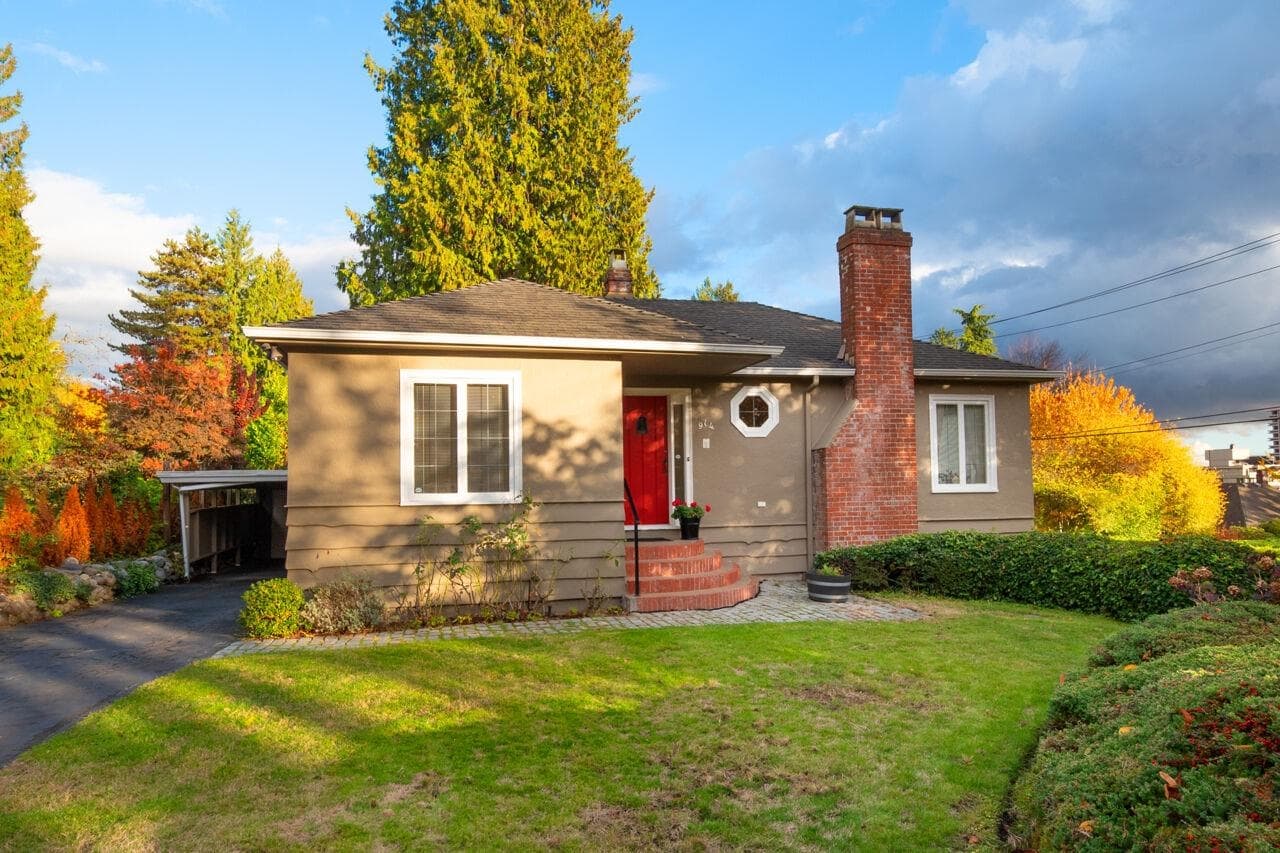914 17th Street, West Vancouver — sold