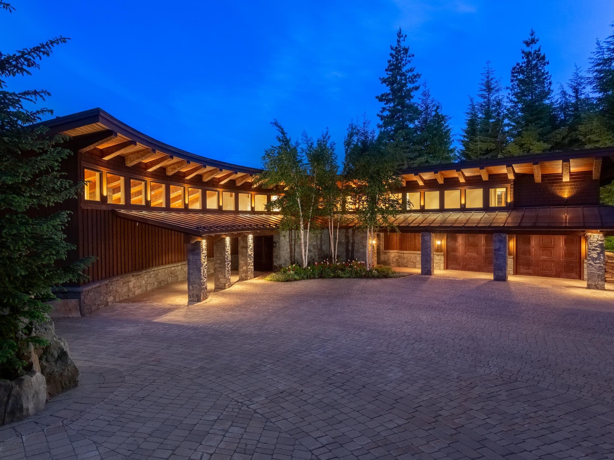 5476 Stonebridge Place, Whistler, V0N 1B5 — photo 3