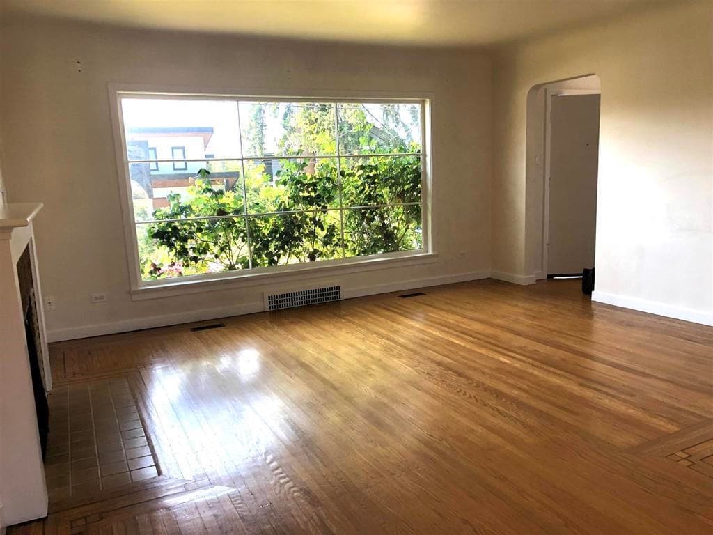 234 W St. James Road, North Vancouver, V7N 2P3 — photo 3