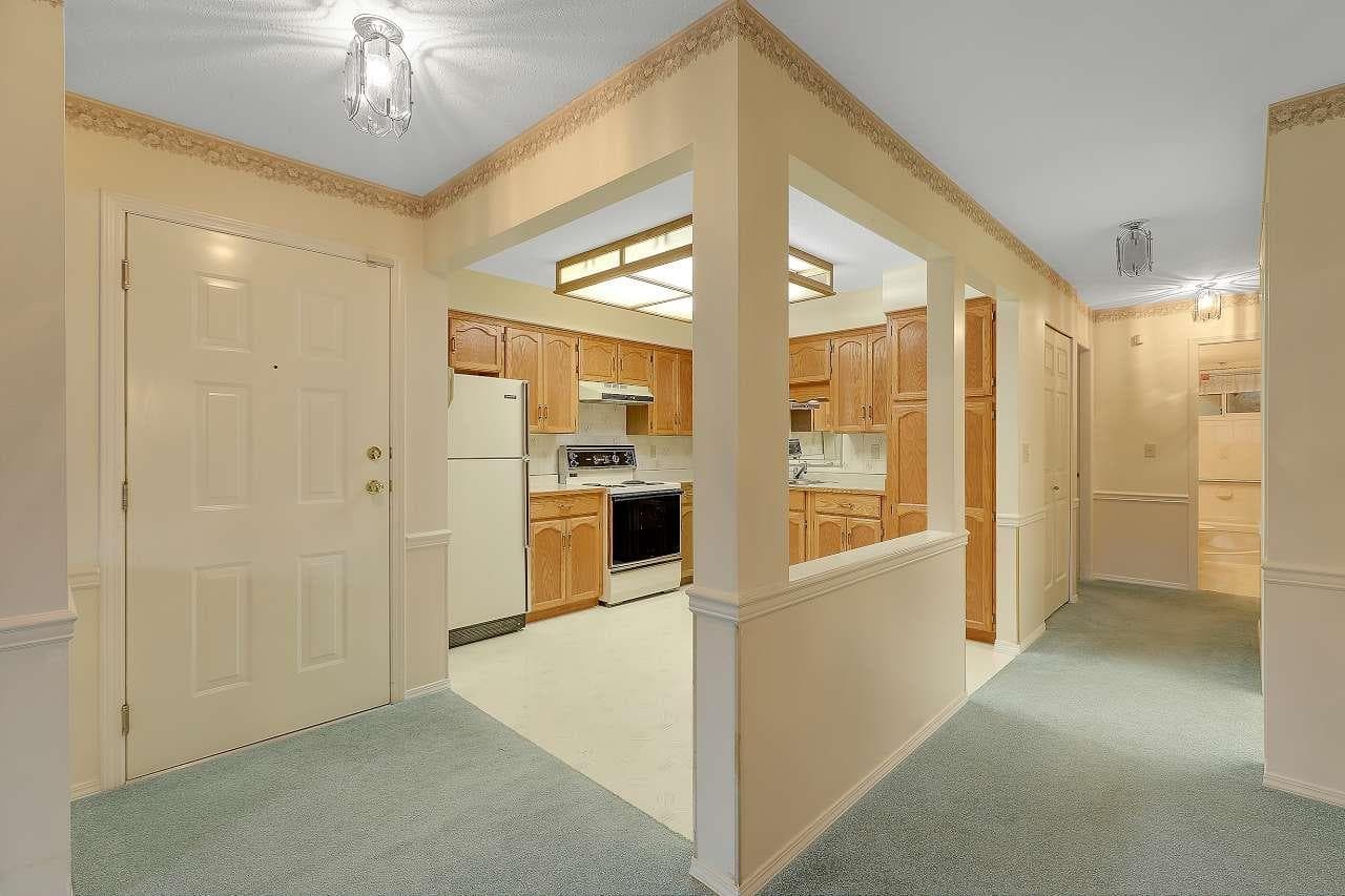 3 - 33123 George Ferguson Way, Abbotsford, V2S 2L6 — photo 3