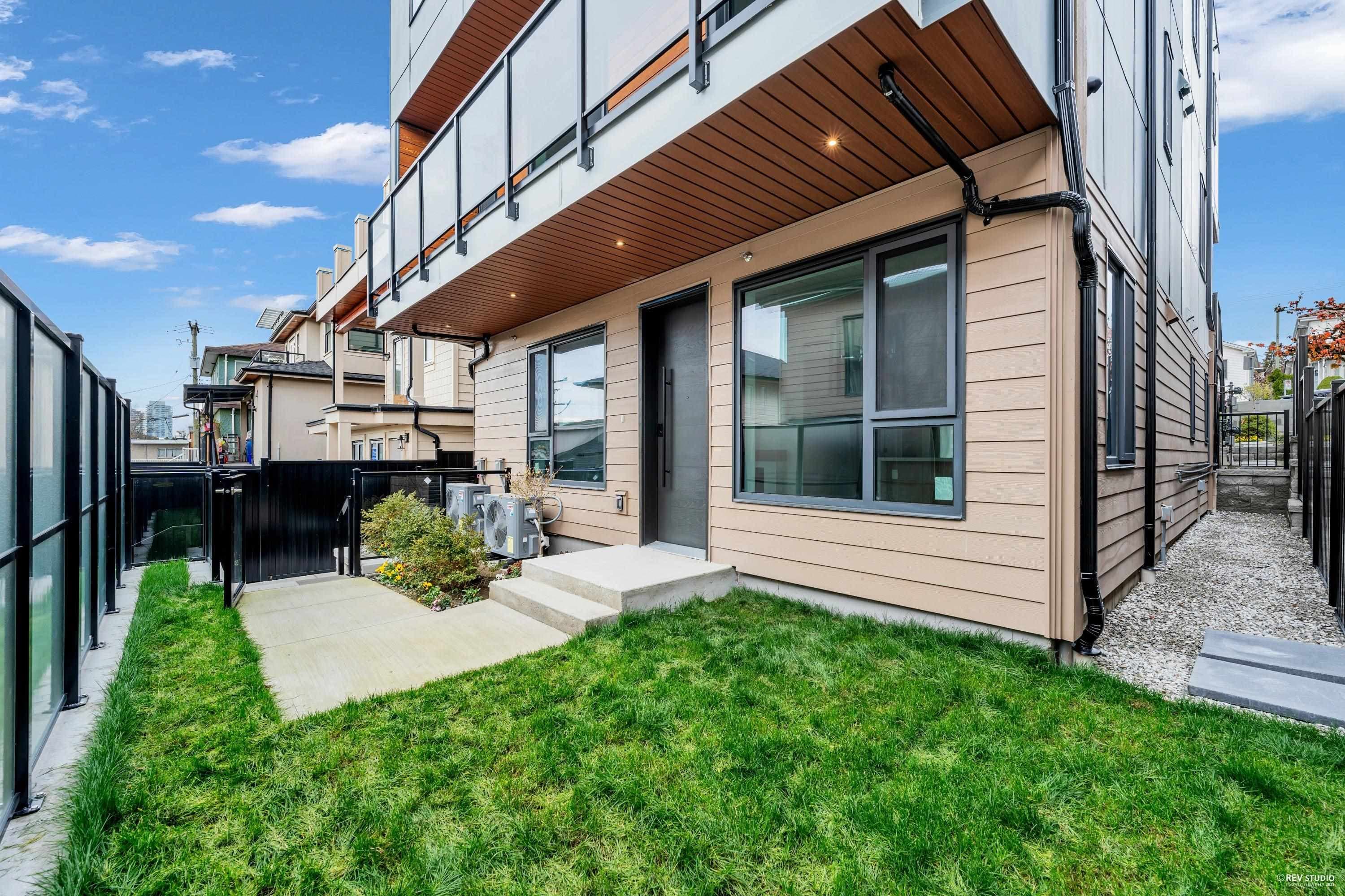 2 - 262 E 65th Avenue, Vancouver, V5X 2P4 — photo 3